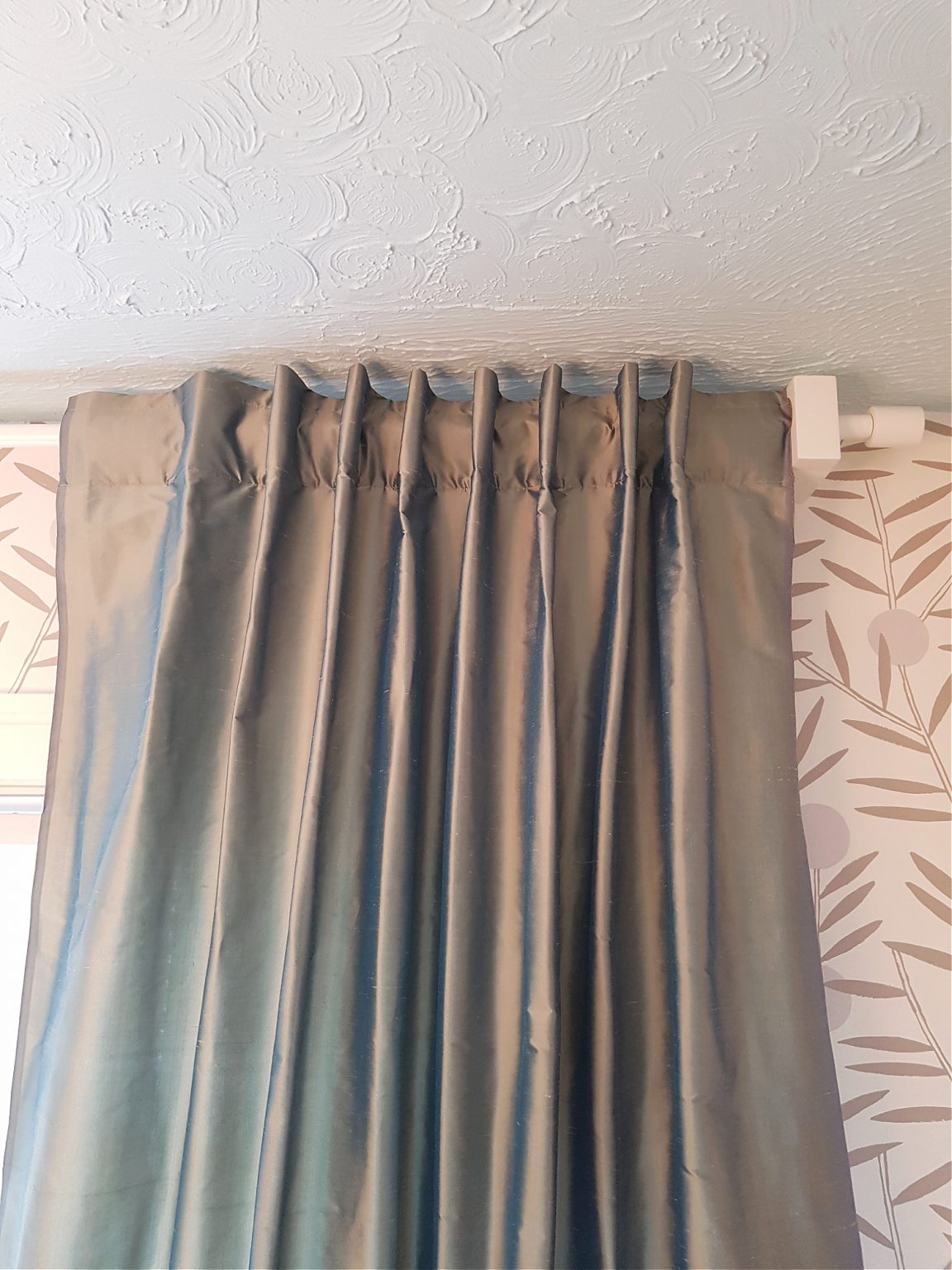 DIY Silk Drapes with Online Fabric Store | Dans le Lakehouse