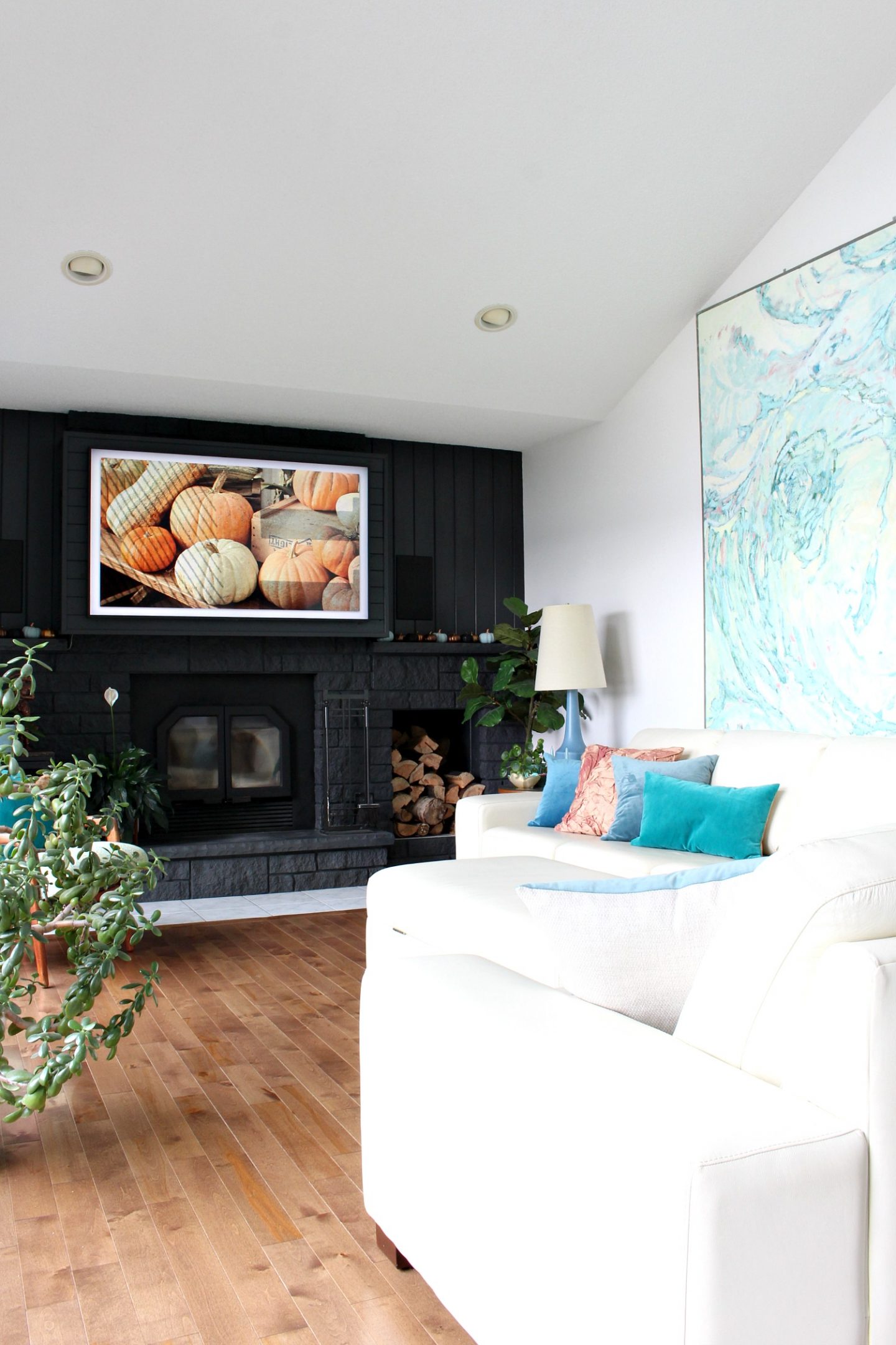 Minimalist Fall Home Tour + Fall Decorating Blog Hop