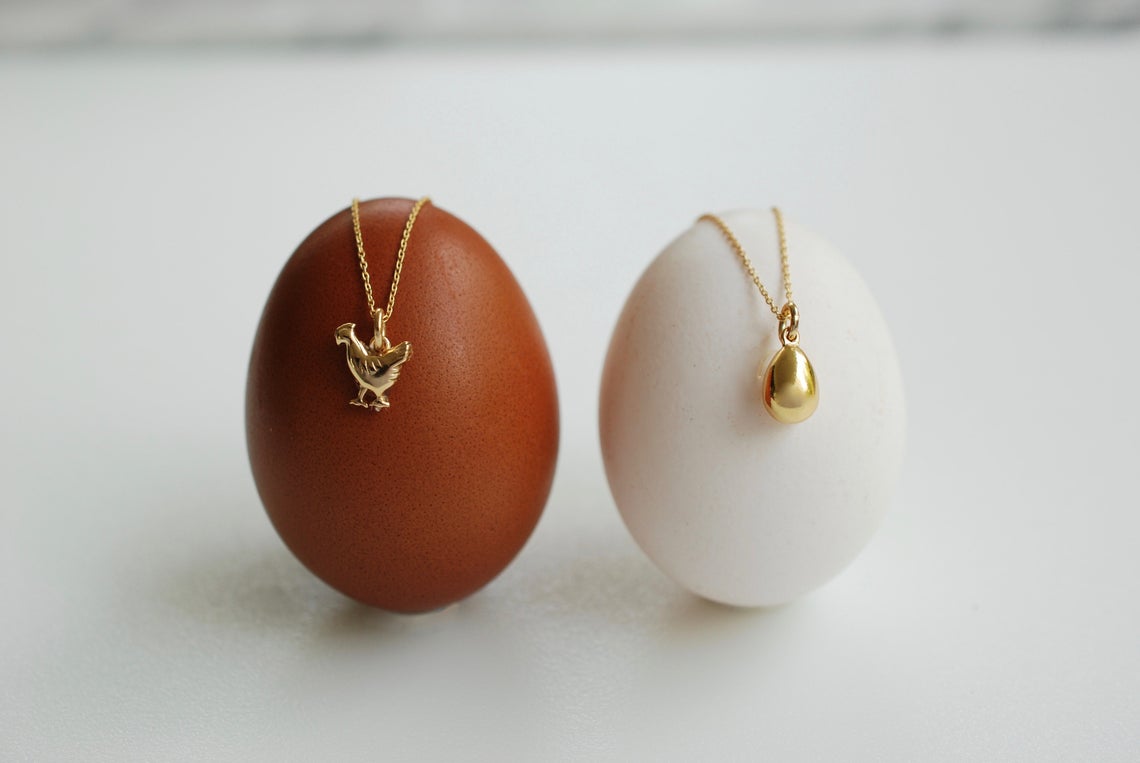 35+ Gift Ideas for Backyard Chicken Keepers 2020