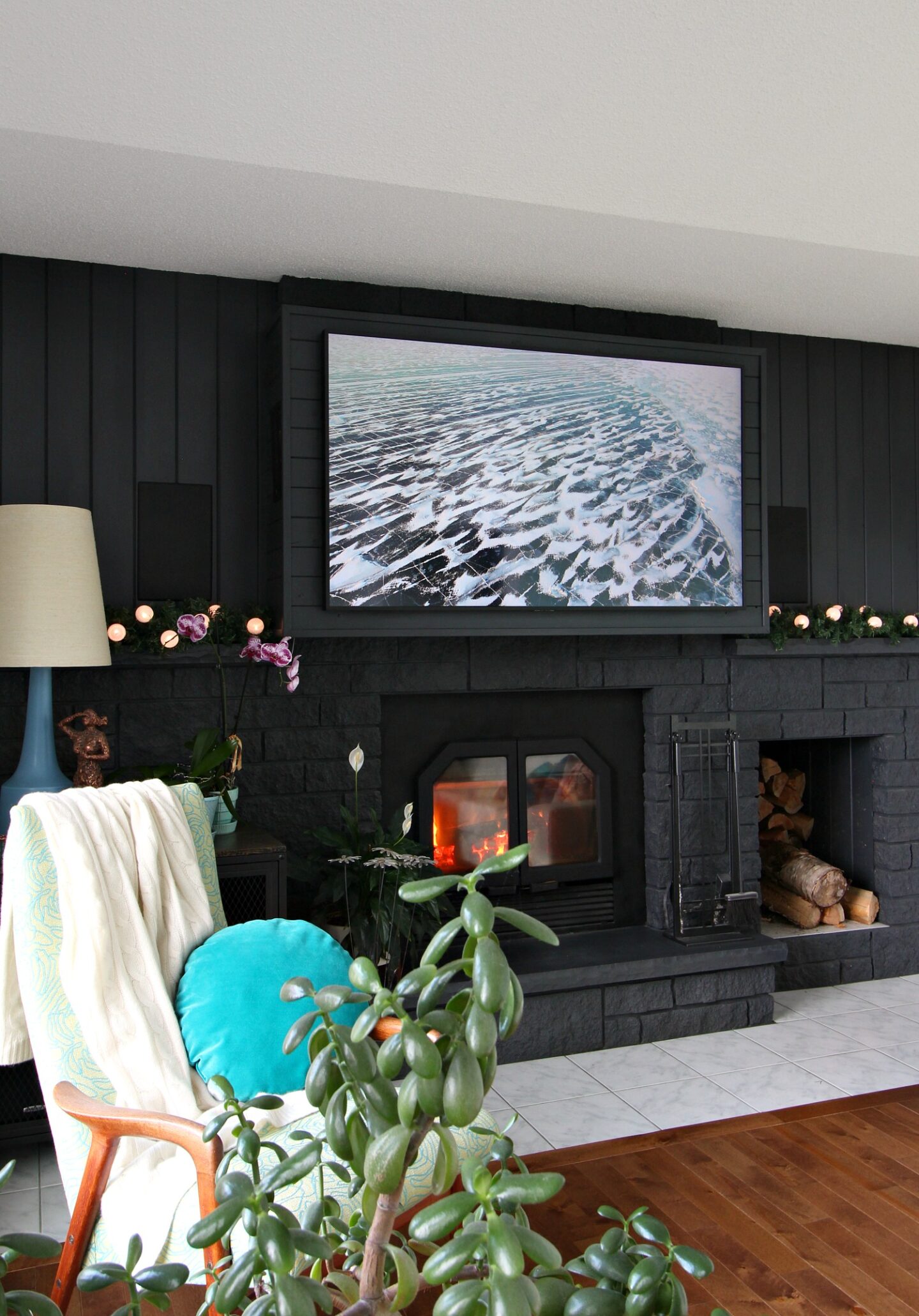 Black Painted Brick Fireplace and Minimalist Christmas Decor