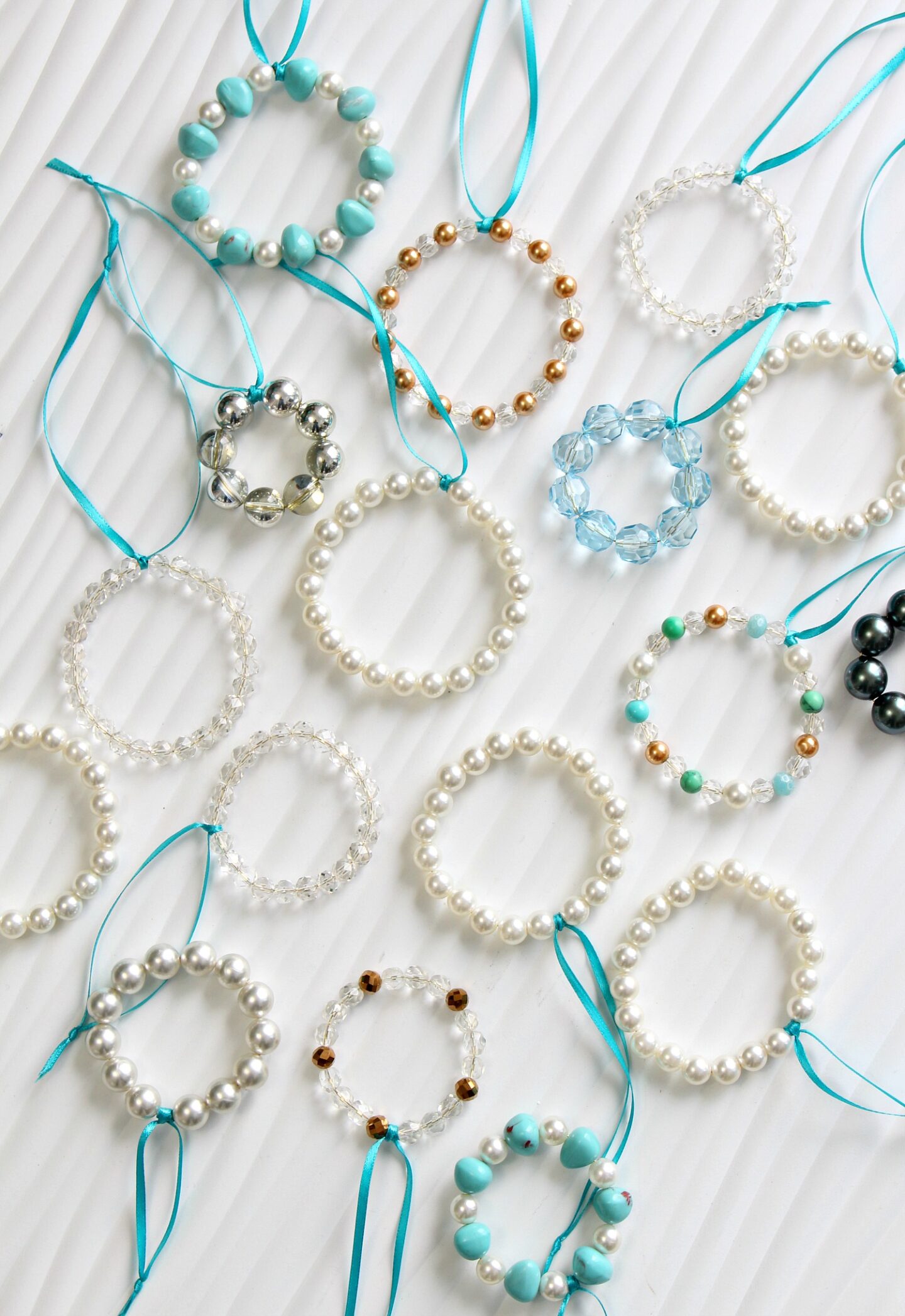 DIY Christmas Ornaments to Make with Kids