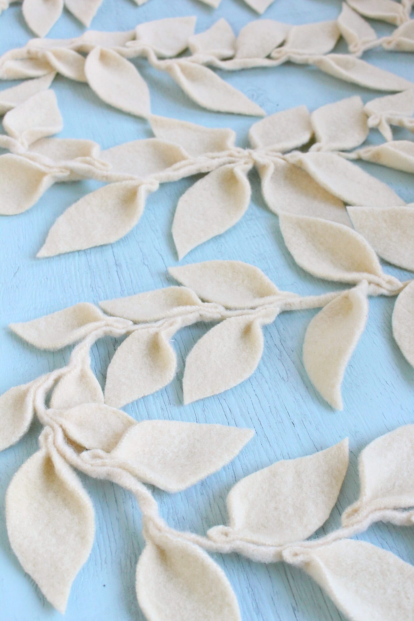 Wool blanket turned Christmas garland upcycle