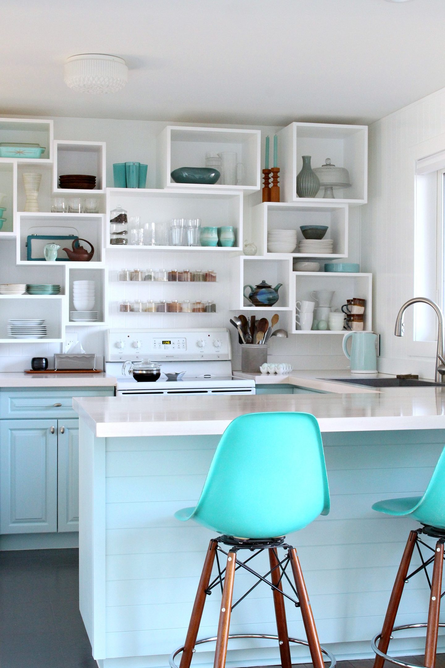 DIY Coastal Kitchen Makeover