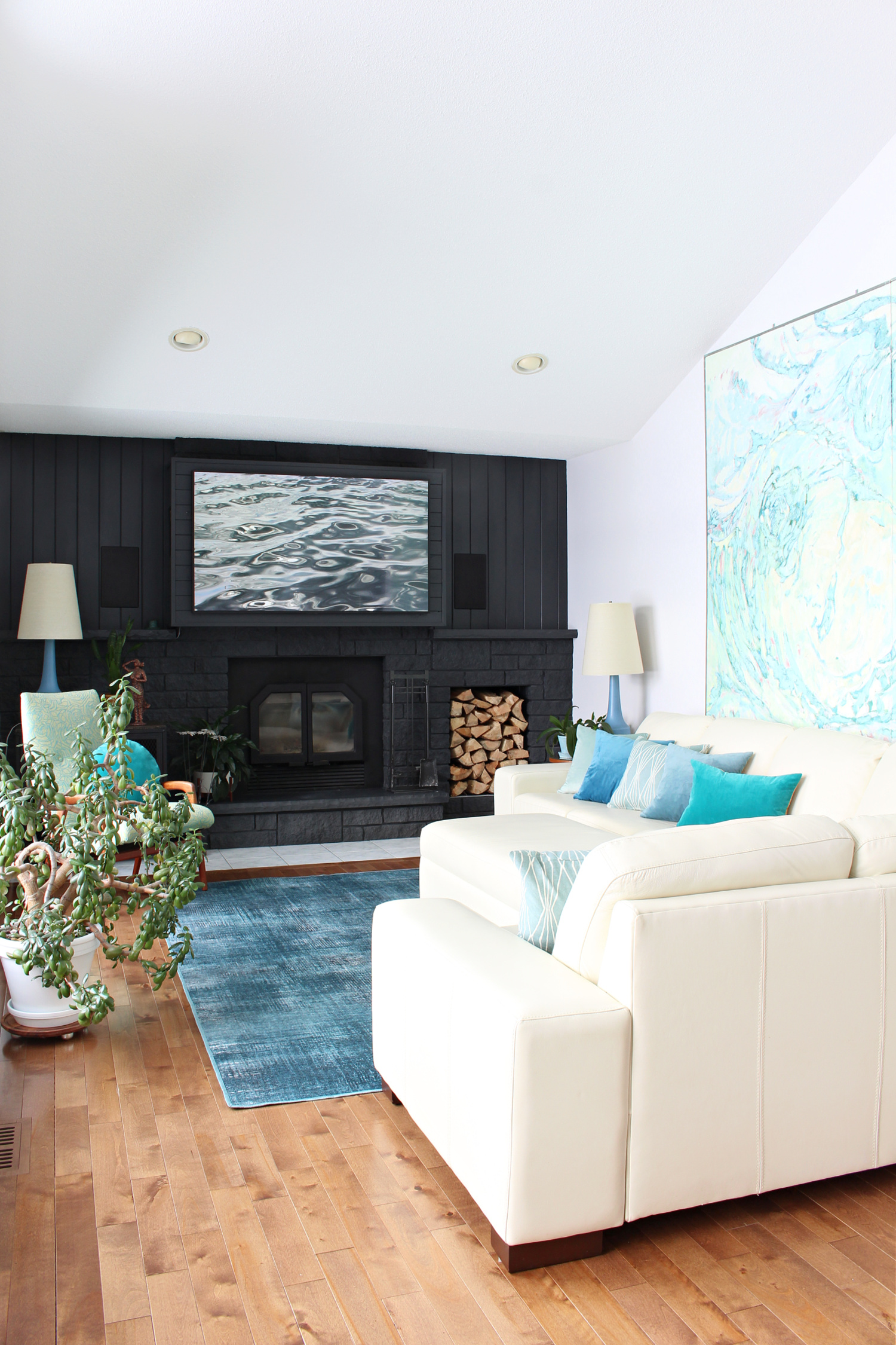 Turquoise Coastal Living Room Design