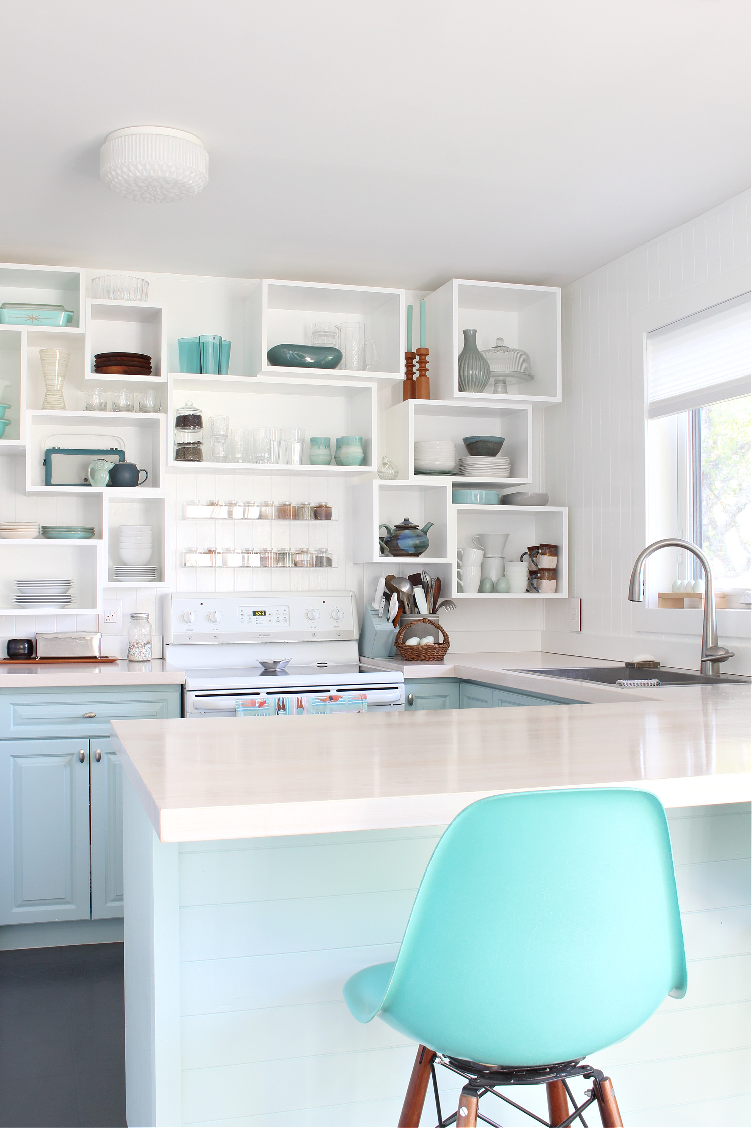 Lake House Summer Home Tour 2021
