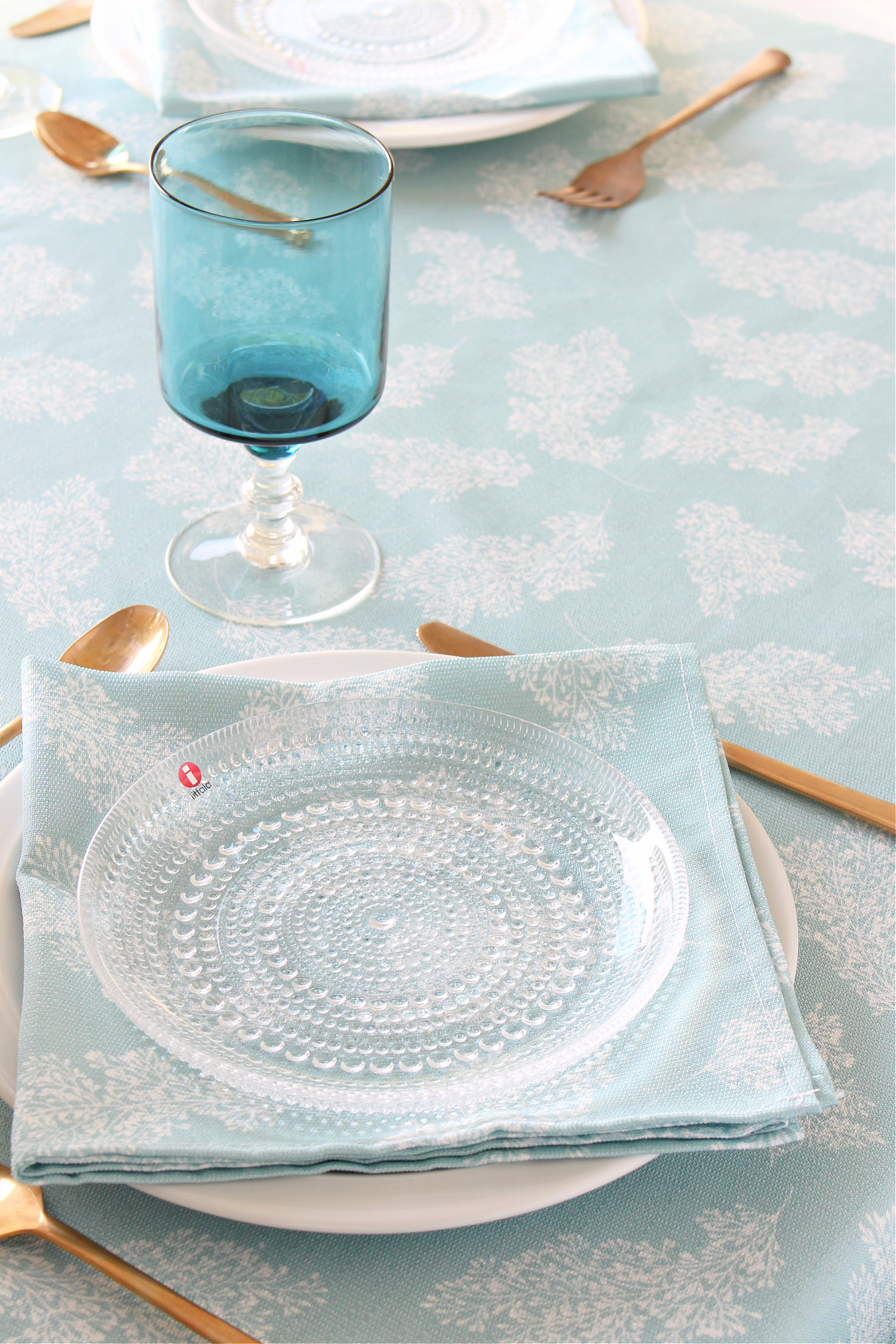 Iitala Kastehelmi Plates