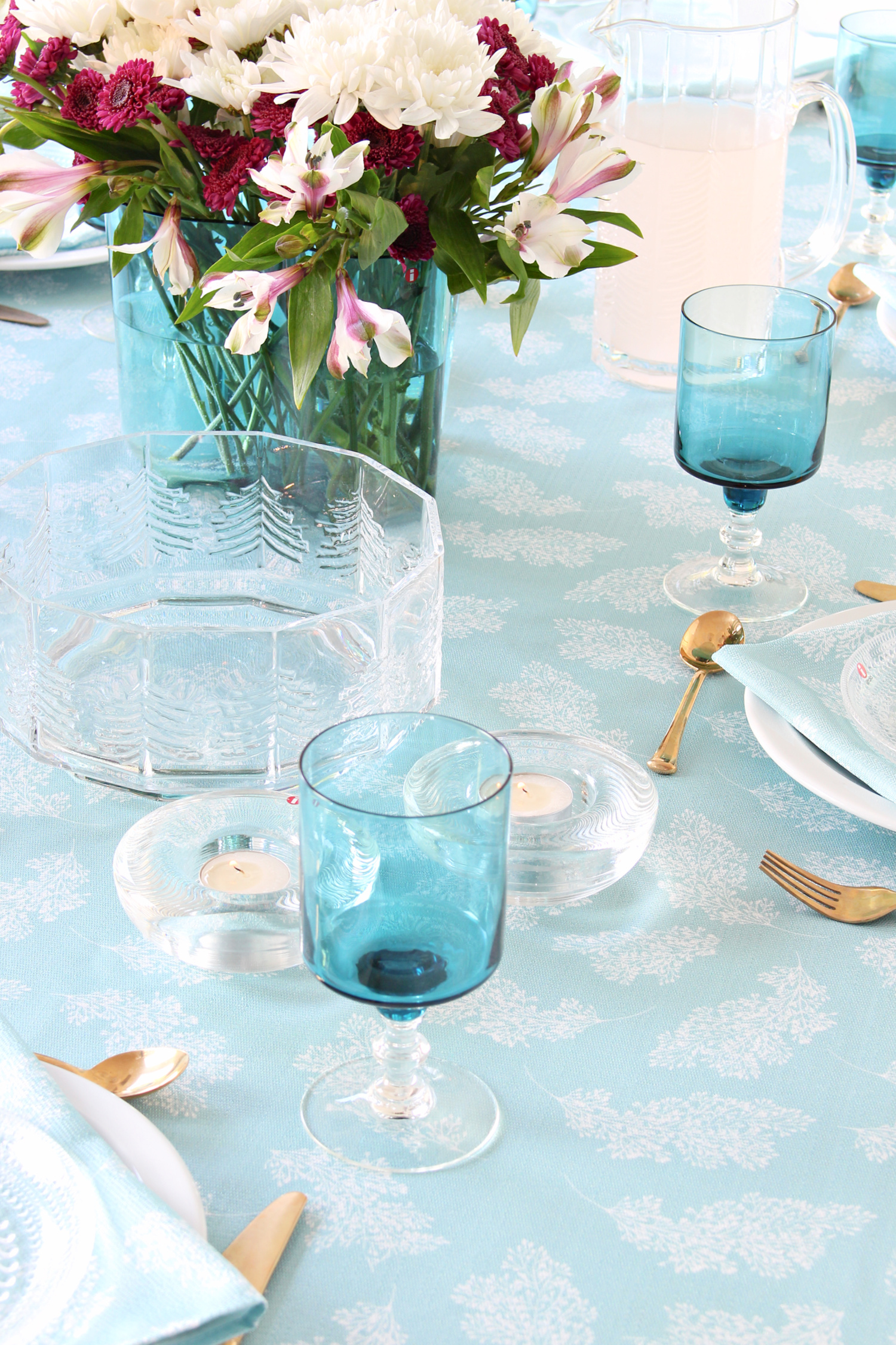 Loom & Table Custom Sized Tablecloths