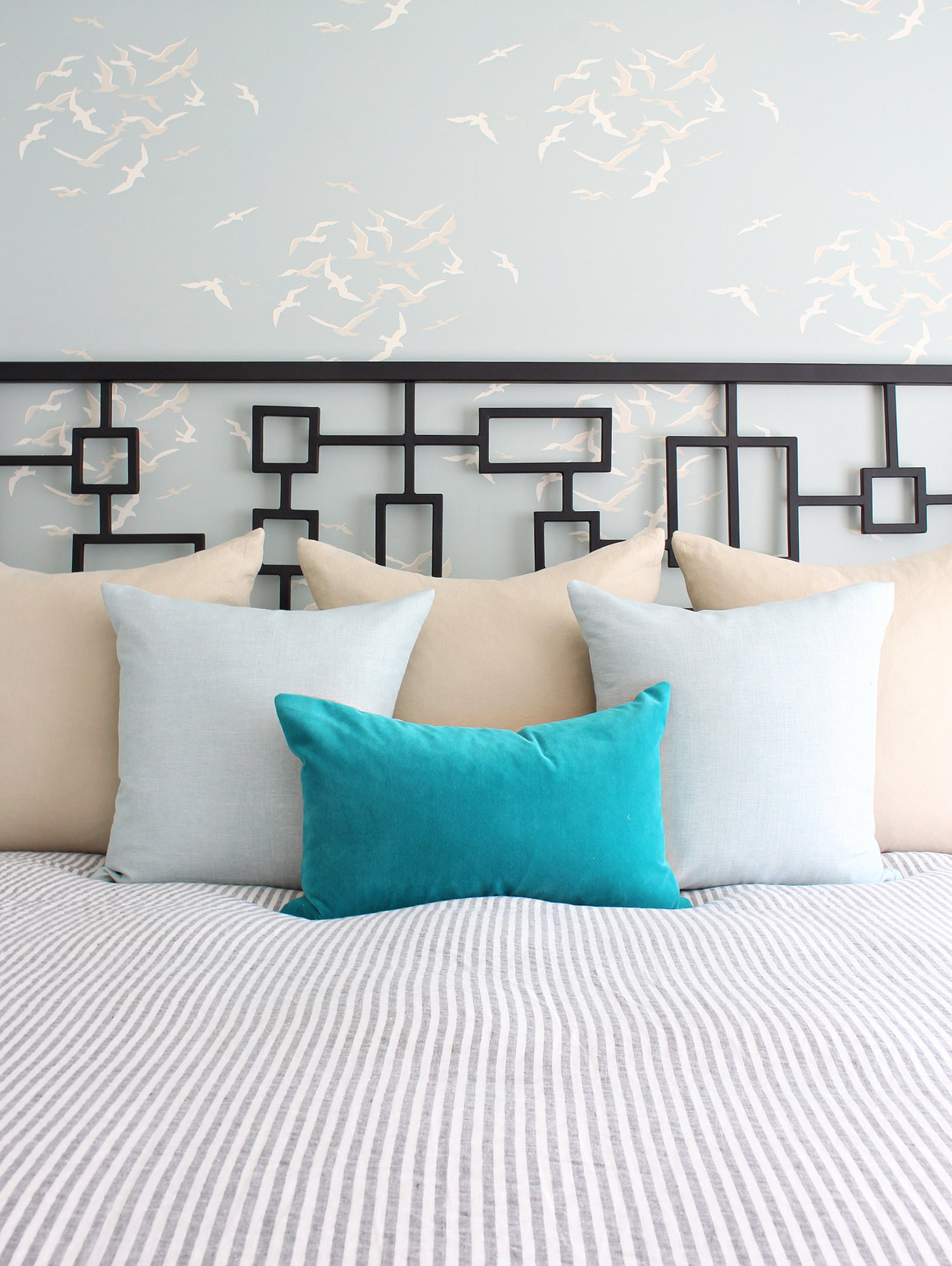 Linen Throw Pillows