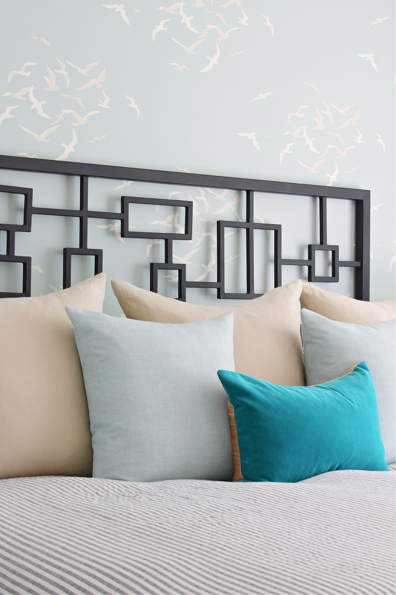Linen Throw Pillows