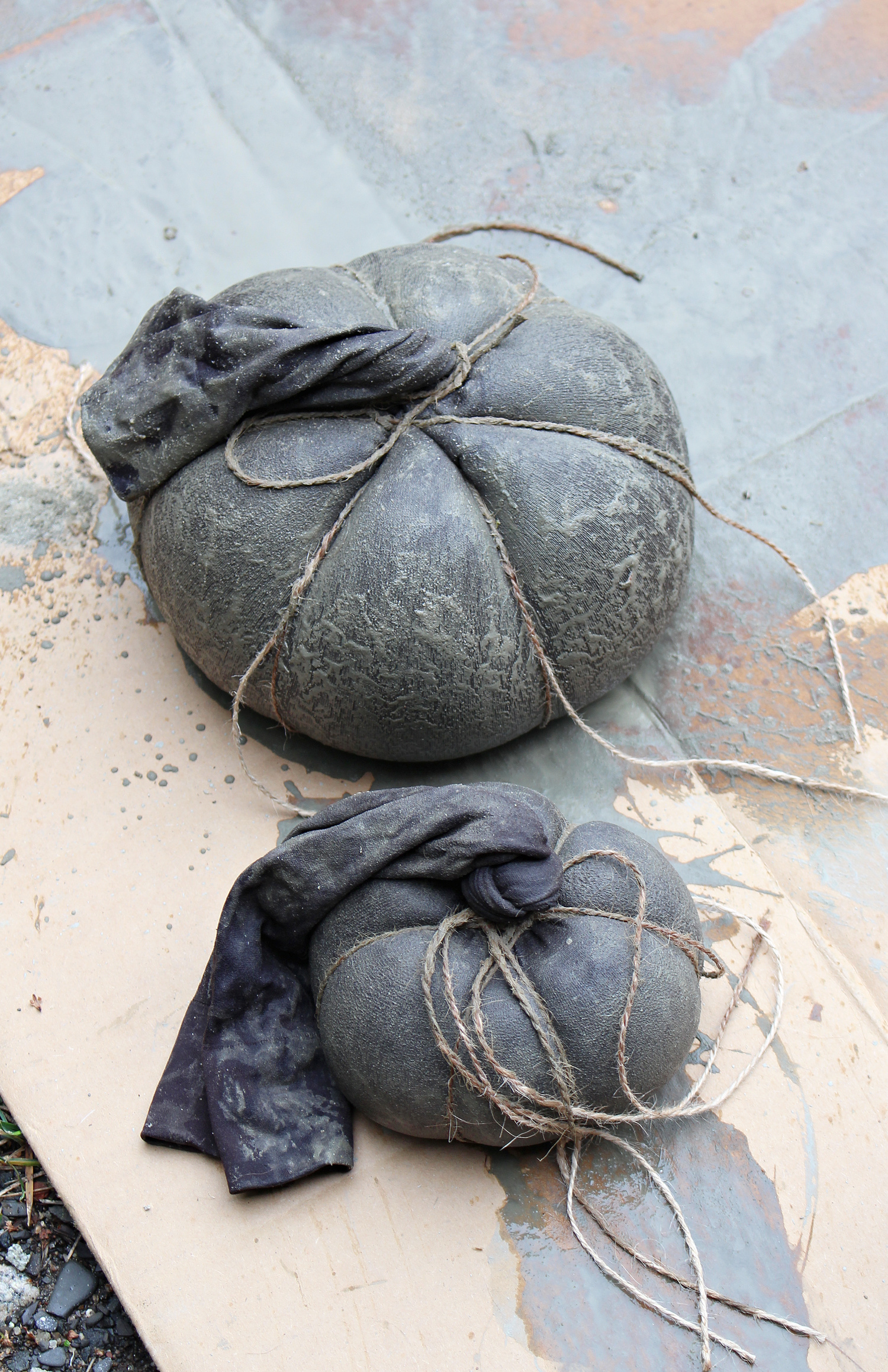 Concrete Pumpkin DIY Tutorial
