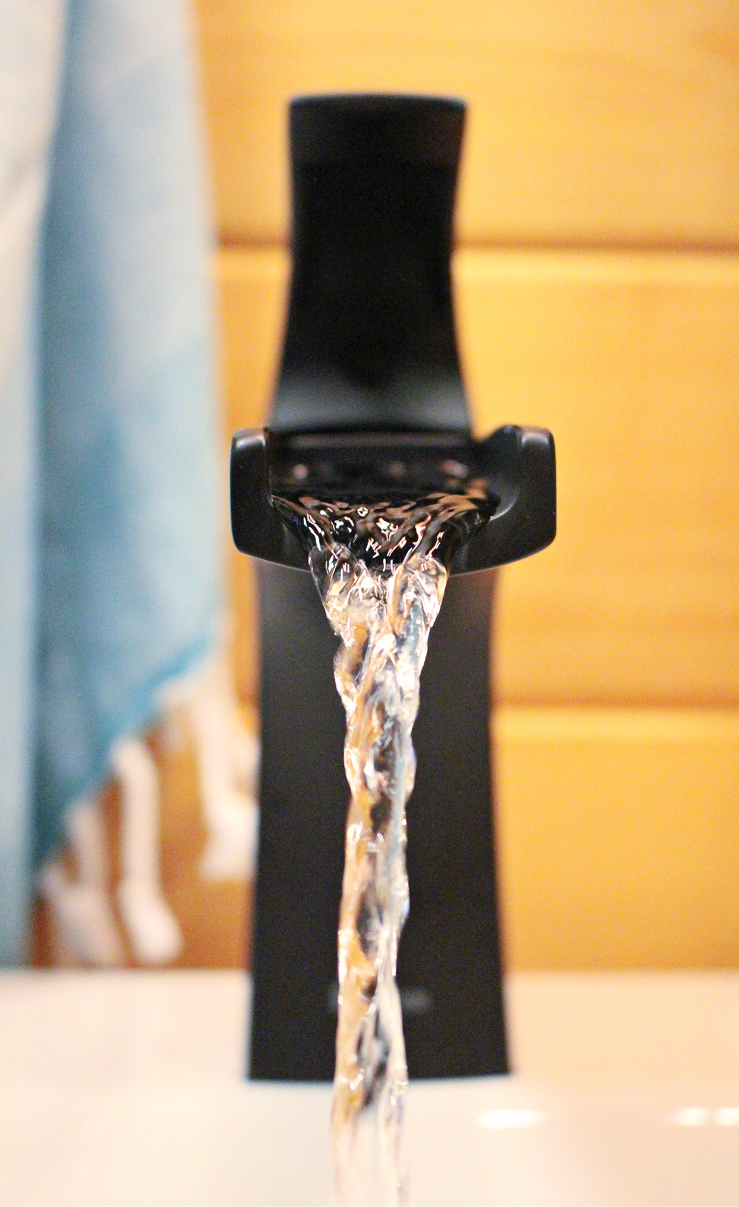 Modern Black Bathroom Faucet