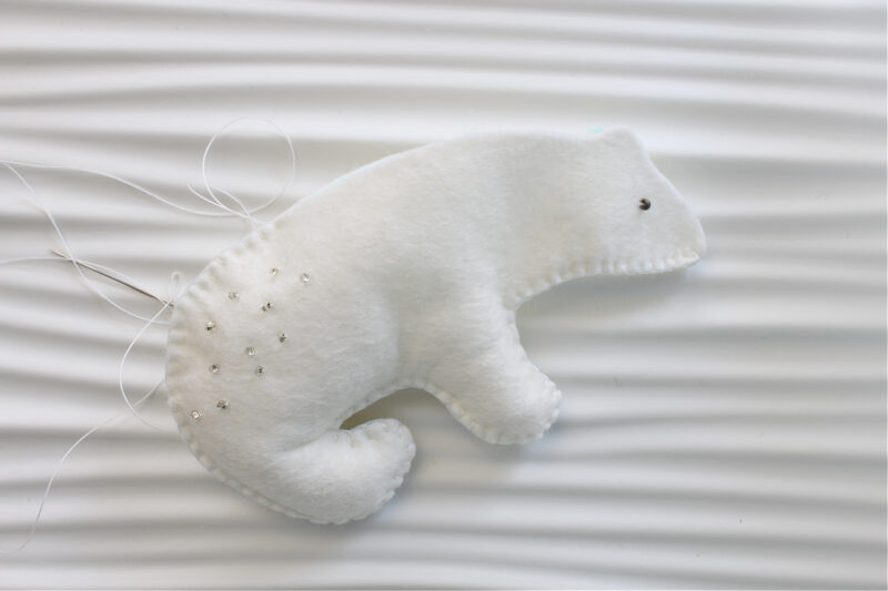 How to Make Felt Animal Ornaments | Dans le Lakehouse