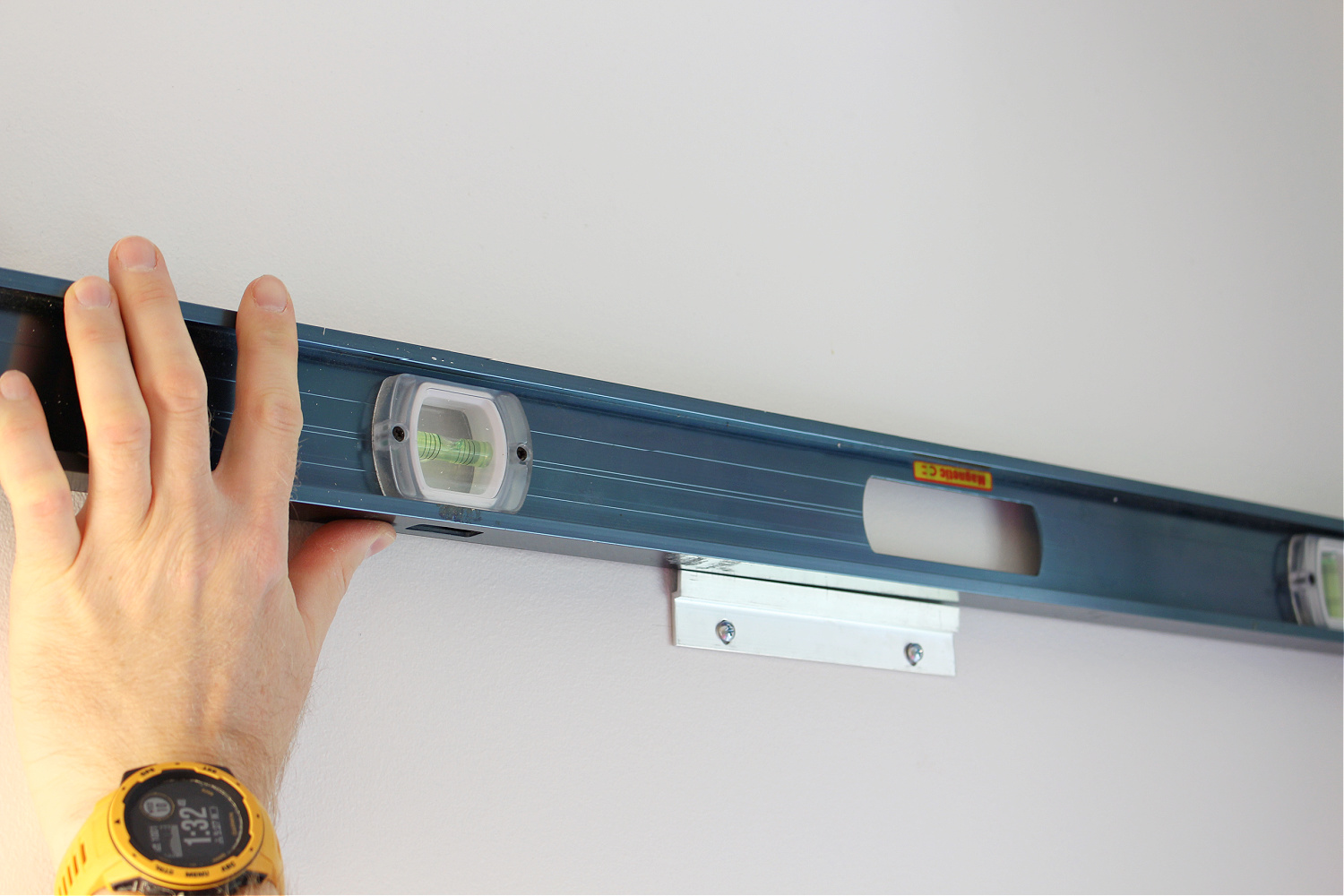 Prevent Canvas Art from Hanging Crooked