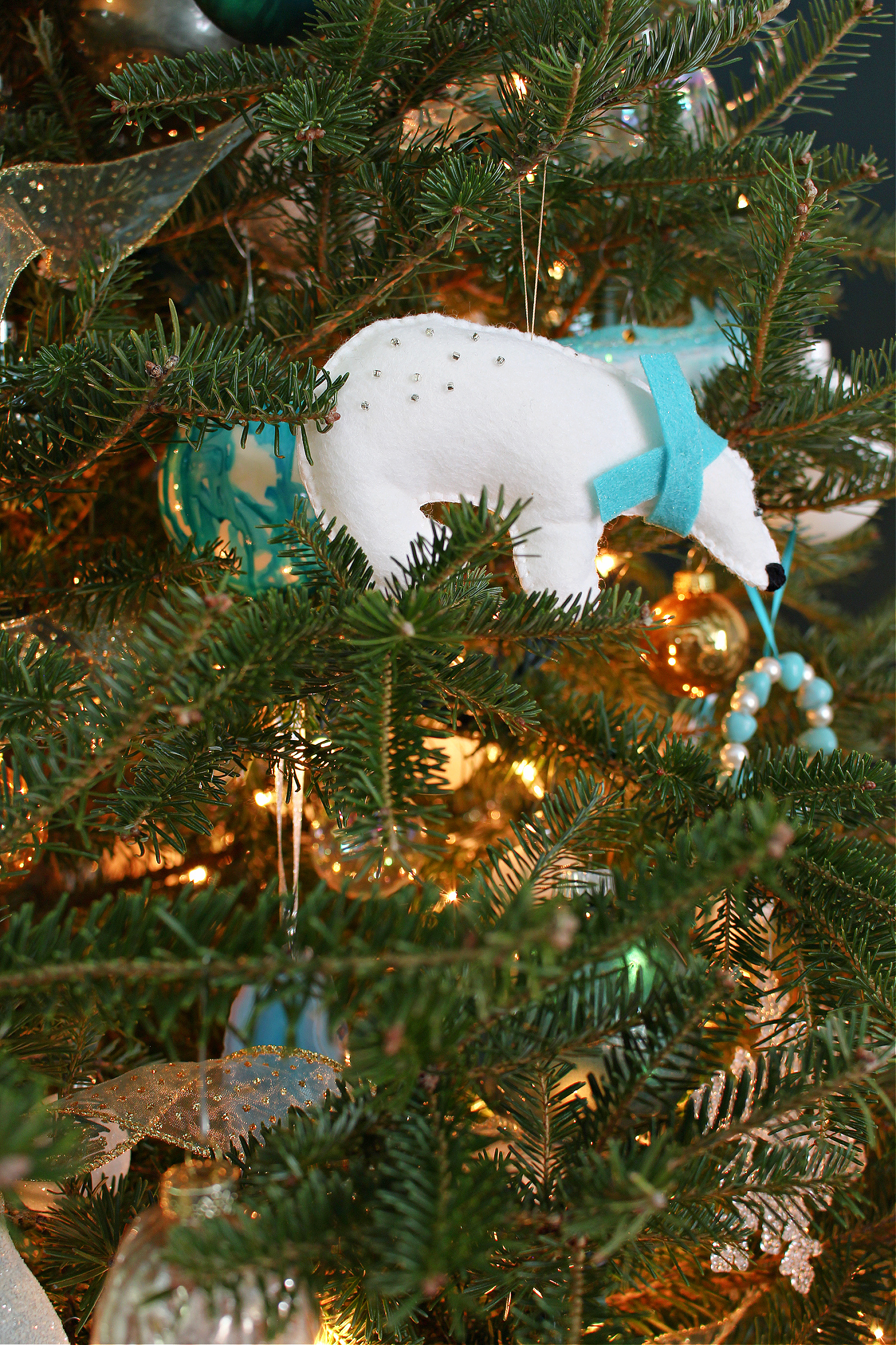 DIY felt animal ornaments