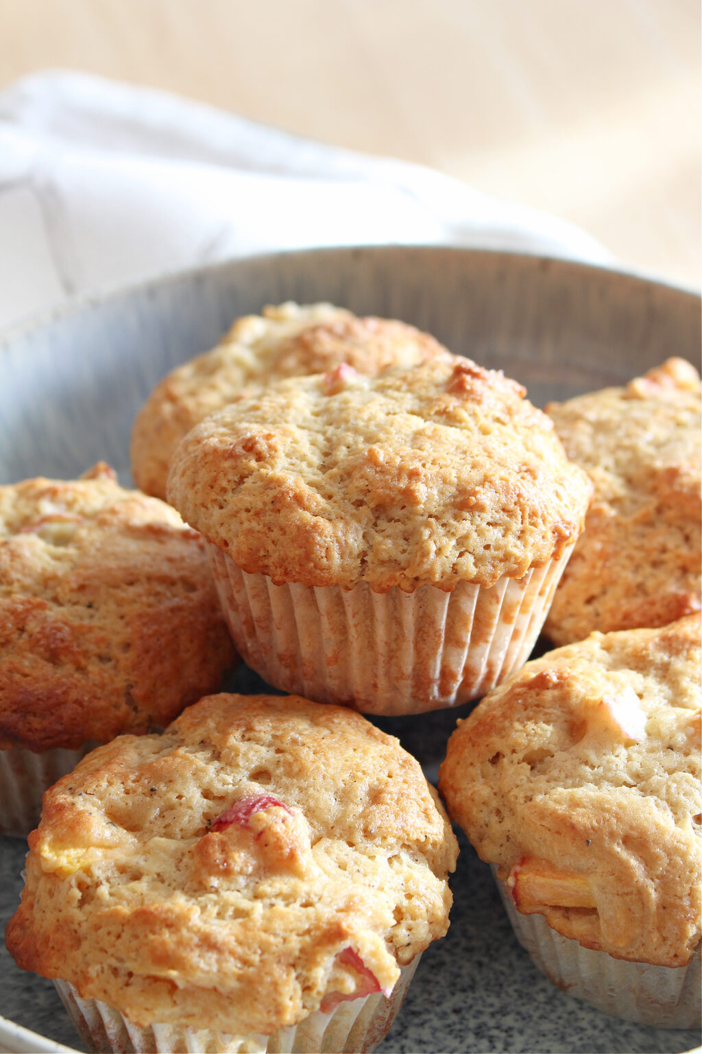 Peach Rhubarb Muffin Recipe with Cardamom | Dans le Lakehouse