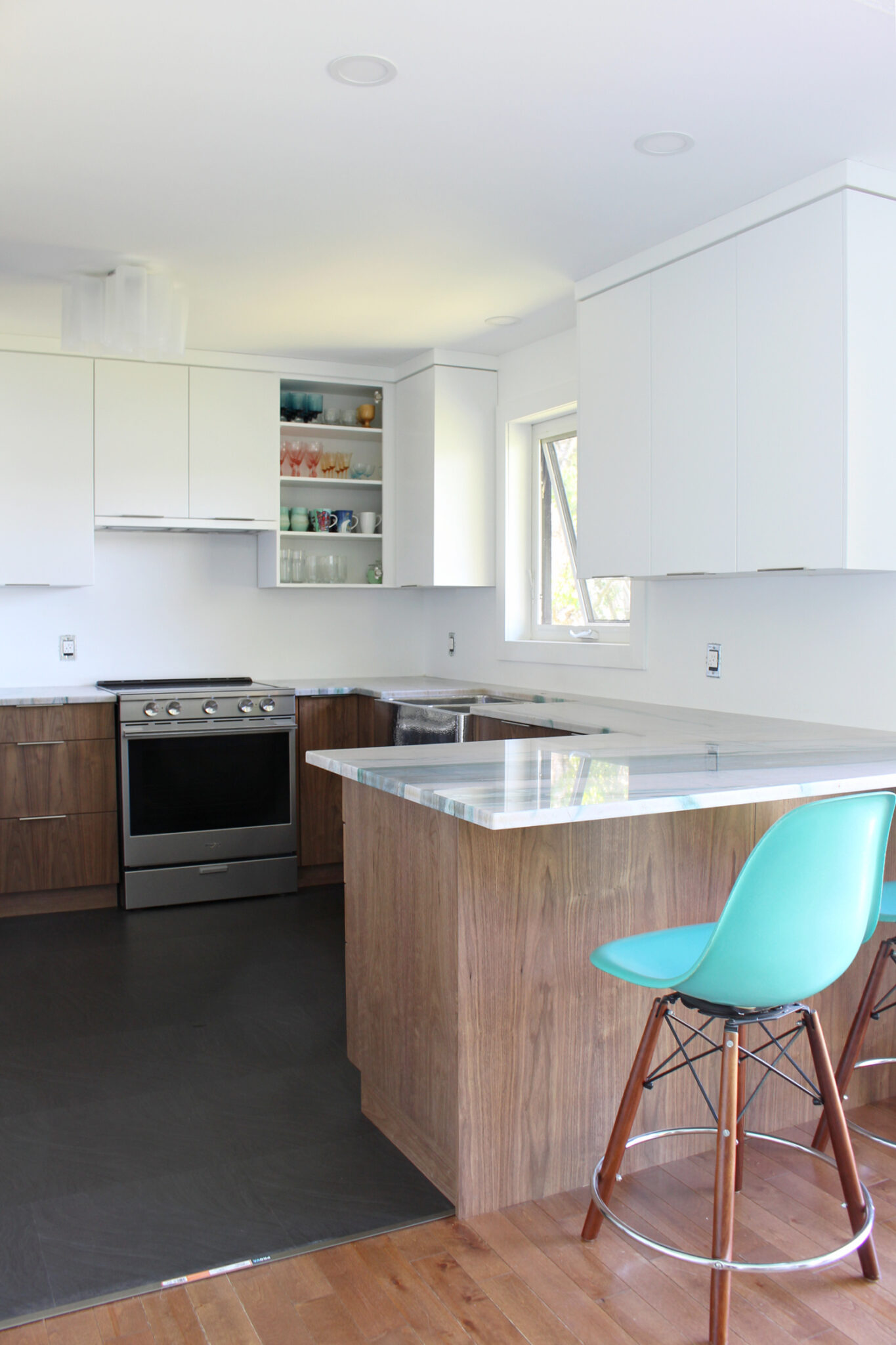 Teal Quartzite Counters Finally Installed | Dans le Lakehouse