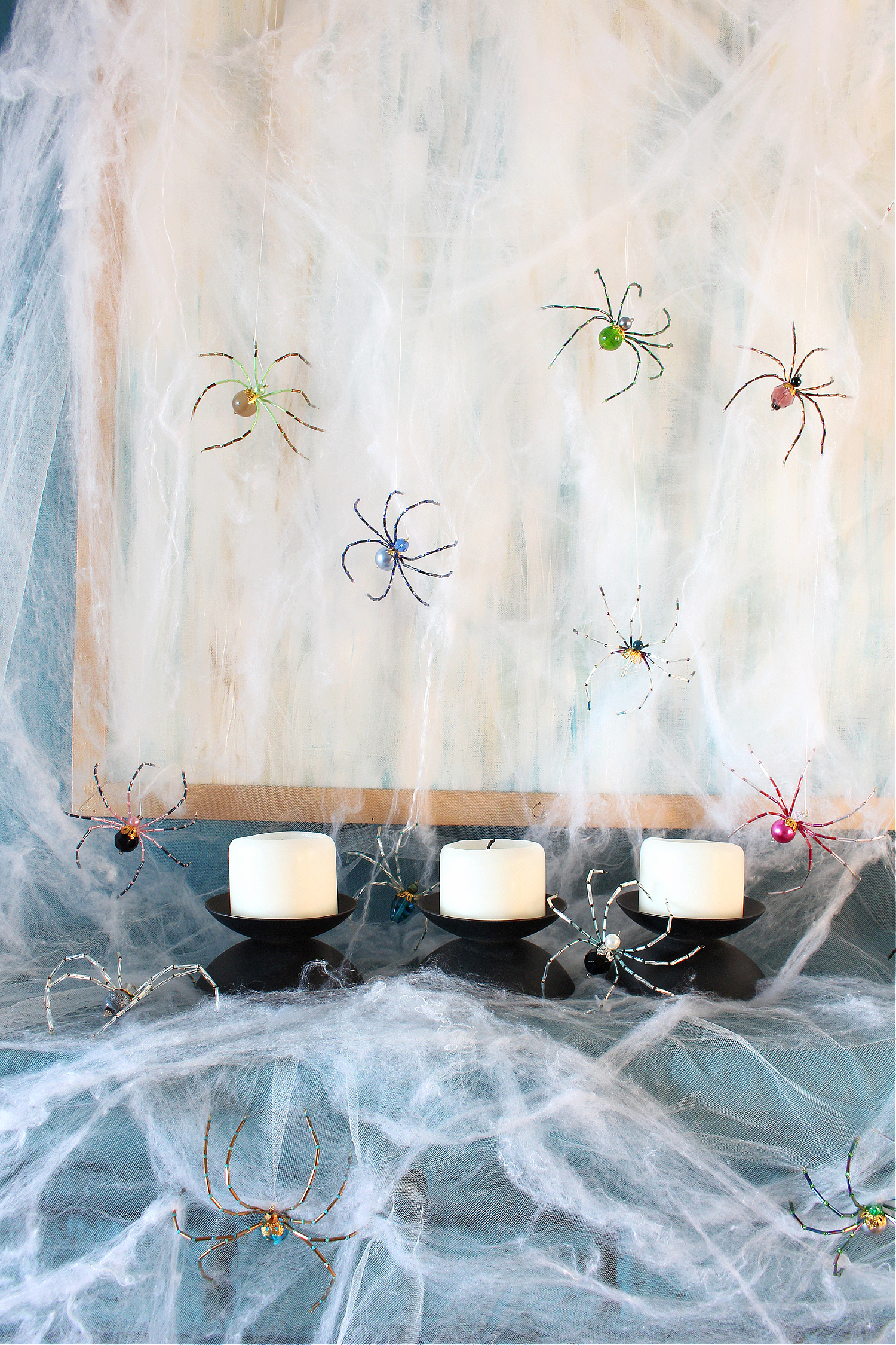 Spider Halloween Mantel Decor
