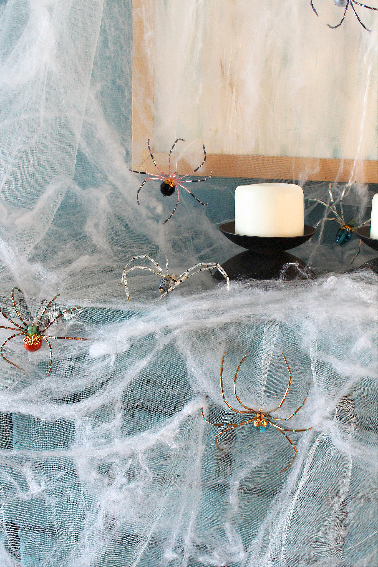 How to Make Beaded Halloween Spiders