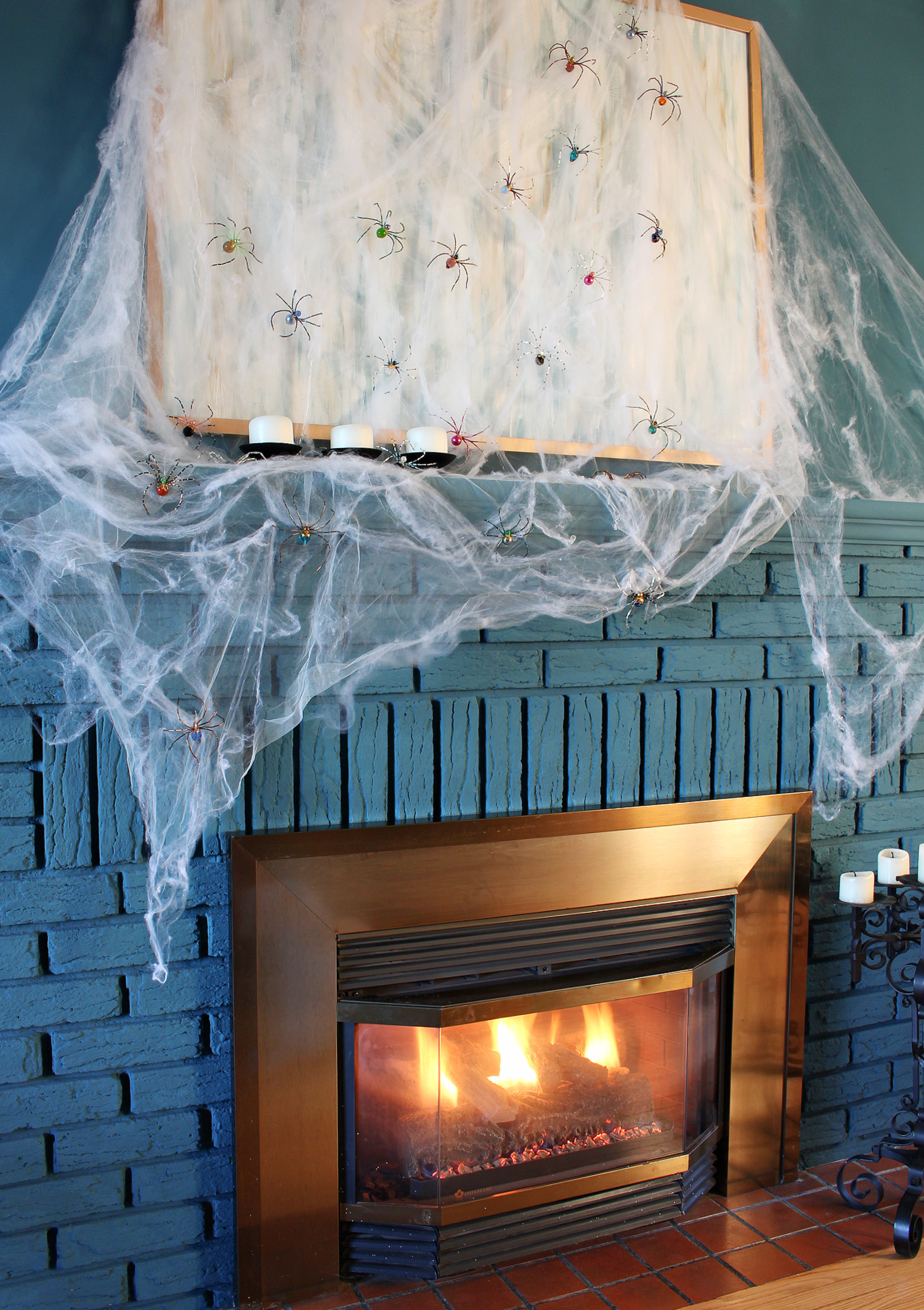 DIY Halloween Mantel Decor Idea
