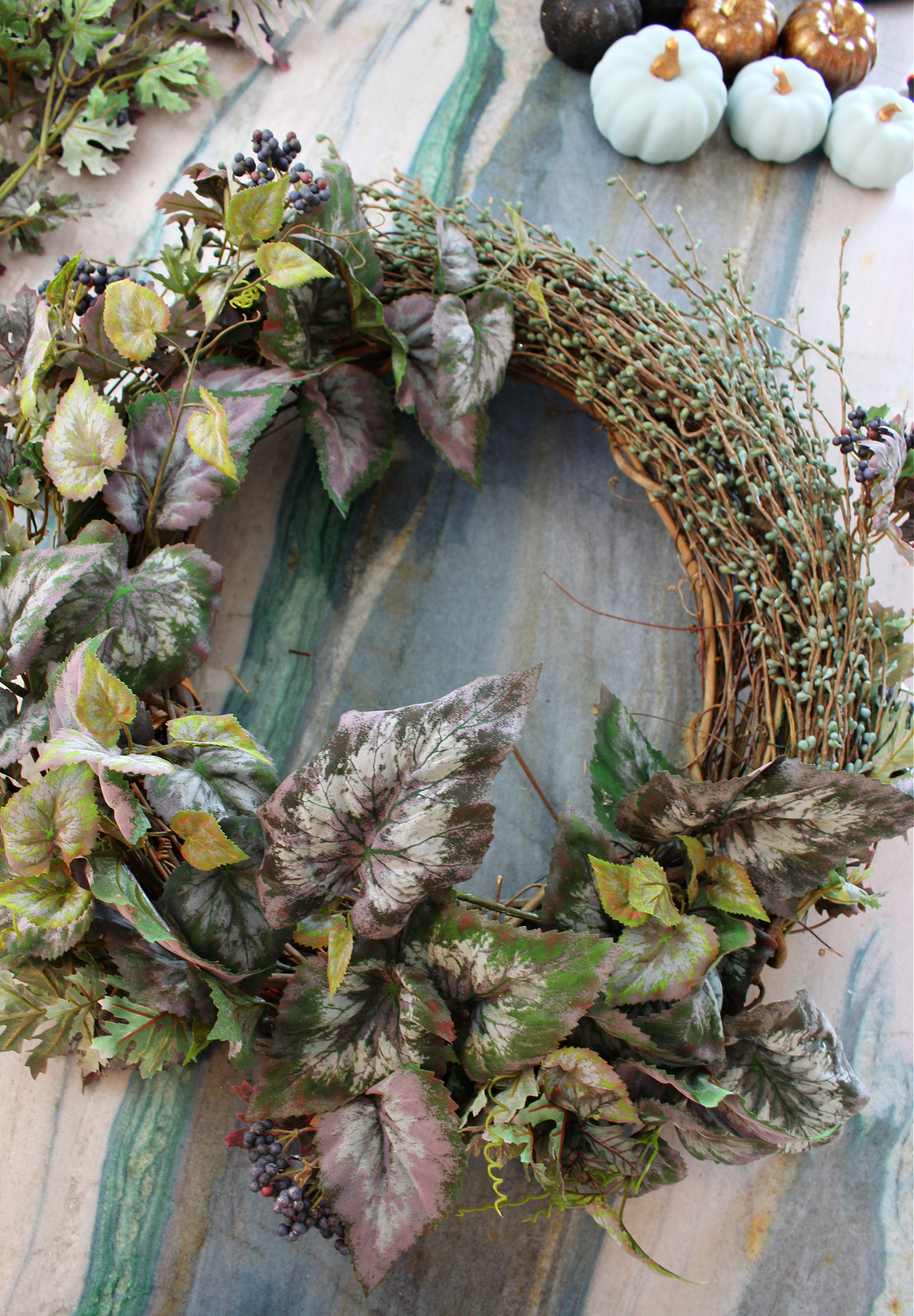 Asymmetrical Wreath DIY