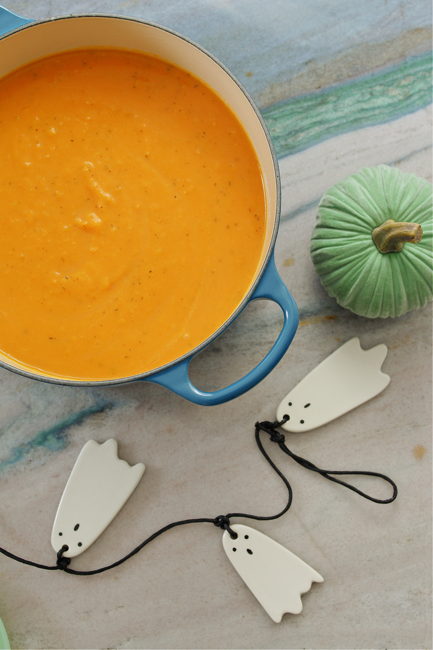 Minimalist Halloween Decor