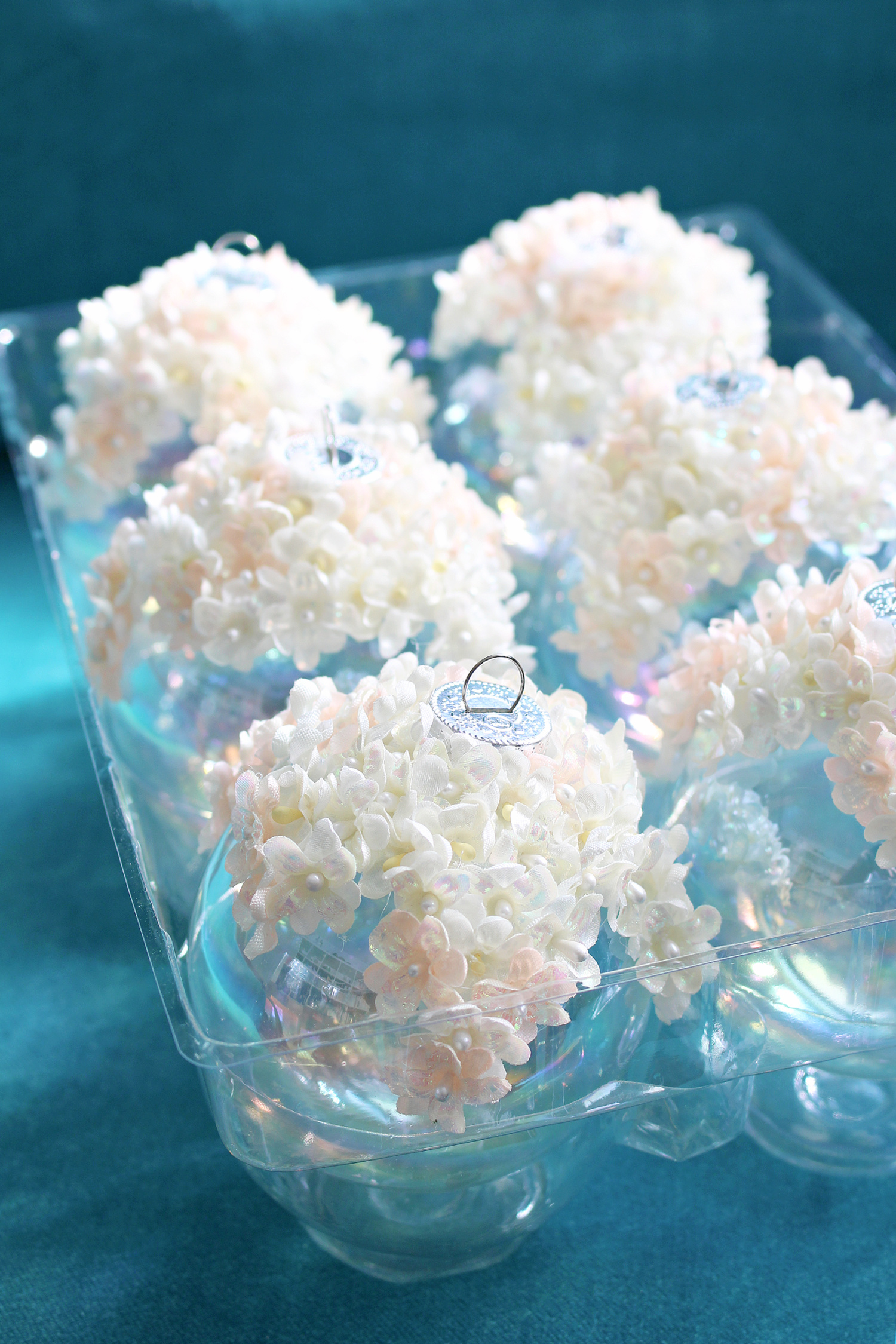 Easy DIY Faux Flower Christmas Tree Ornament