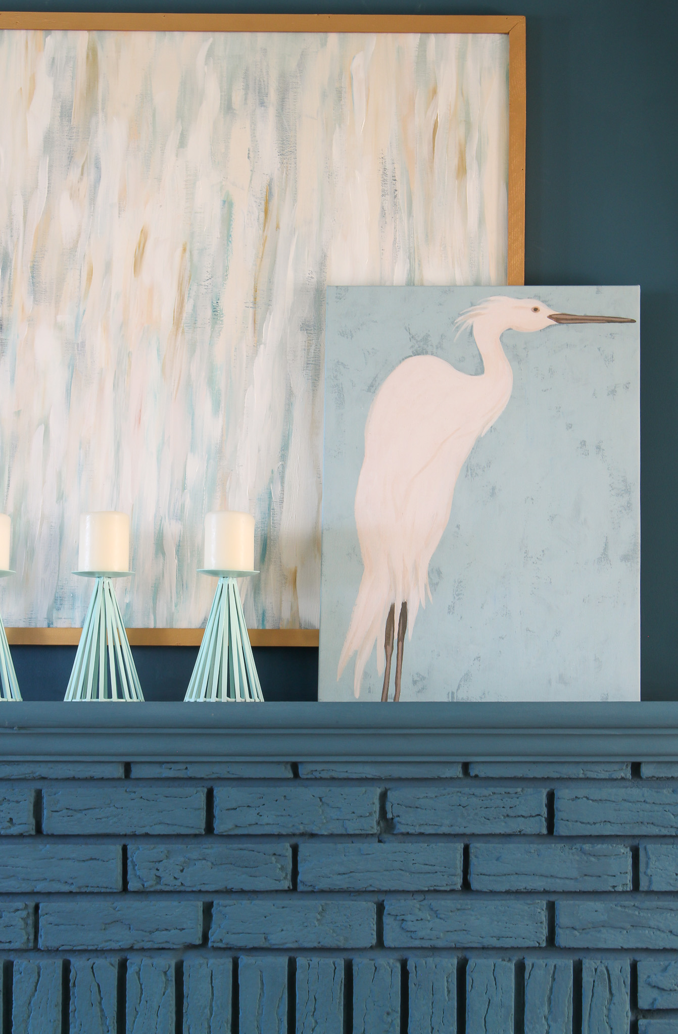 Heron Fresco Canvas with motif on edge