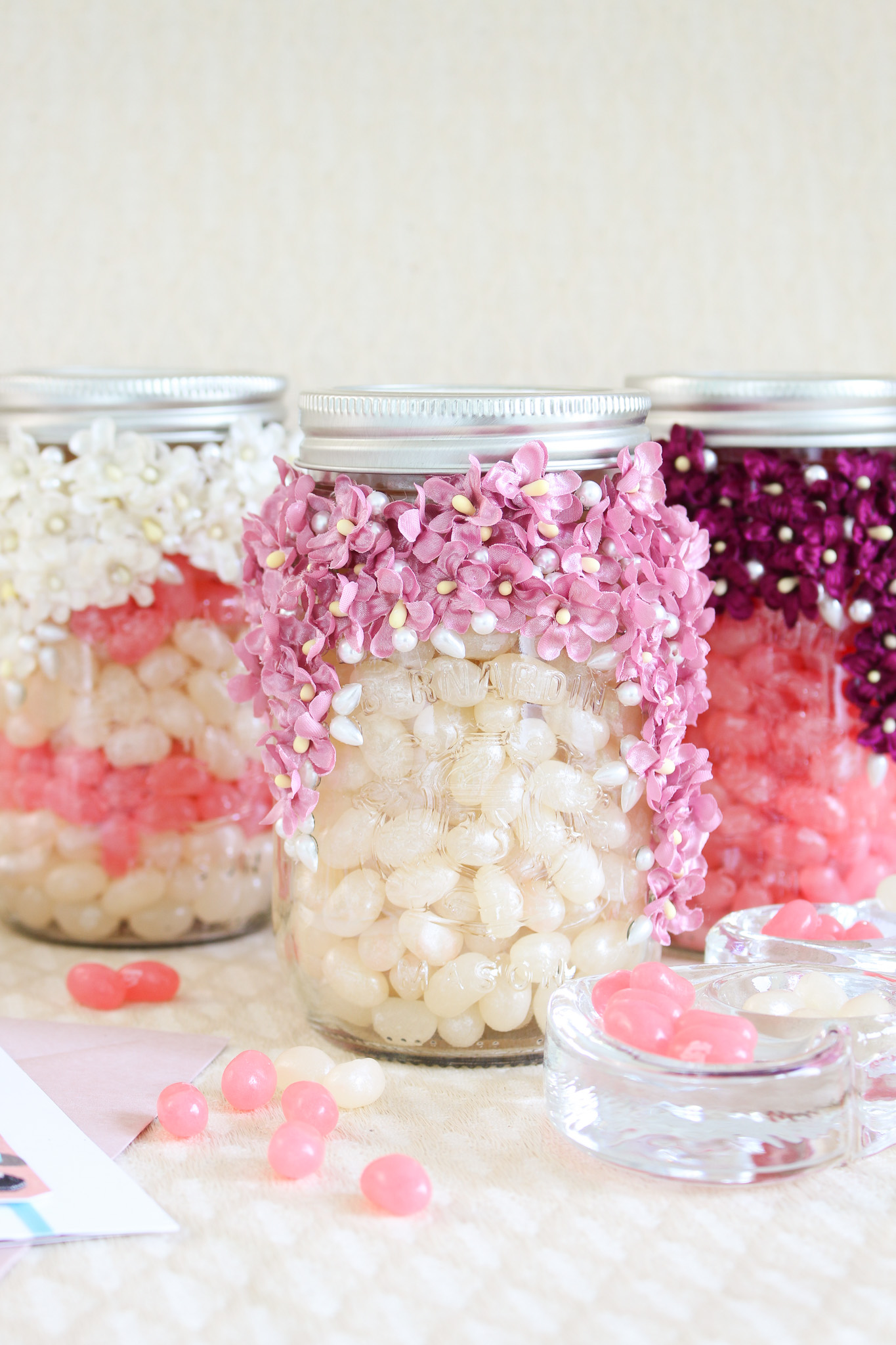Valentine Jar Gift Decorating Idea