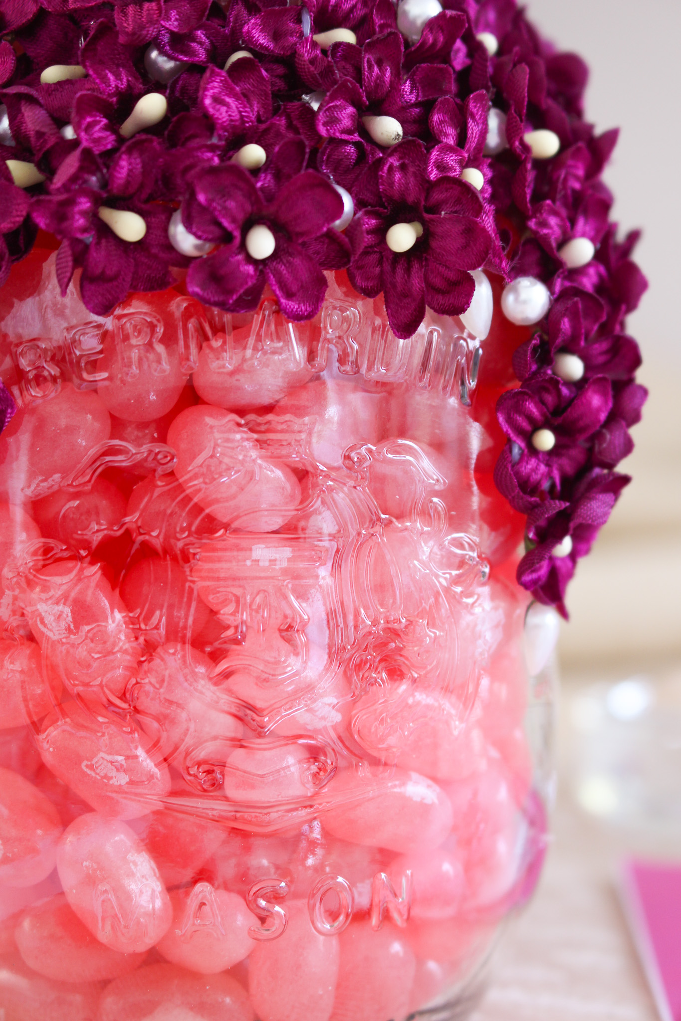 Valentine Jars DIY Idea