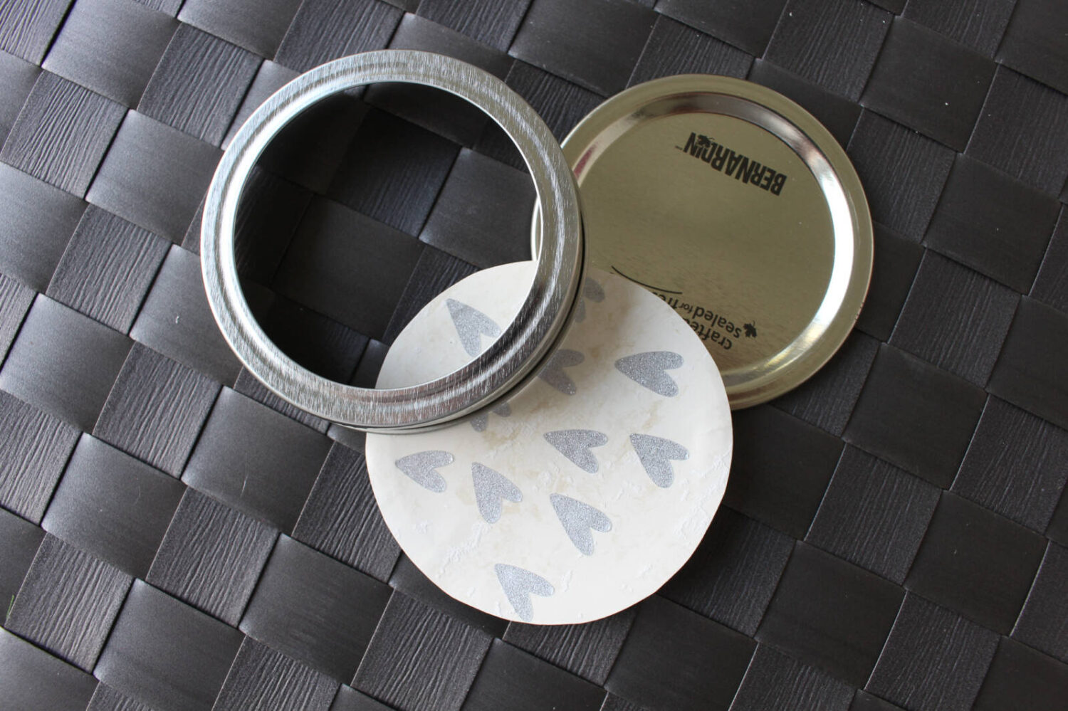 Turn Jars into a DIY Valentine Gift