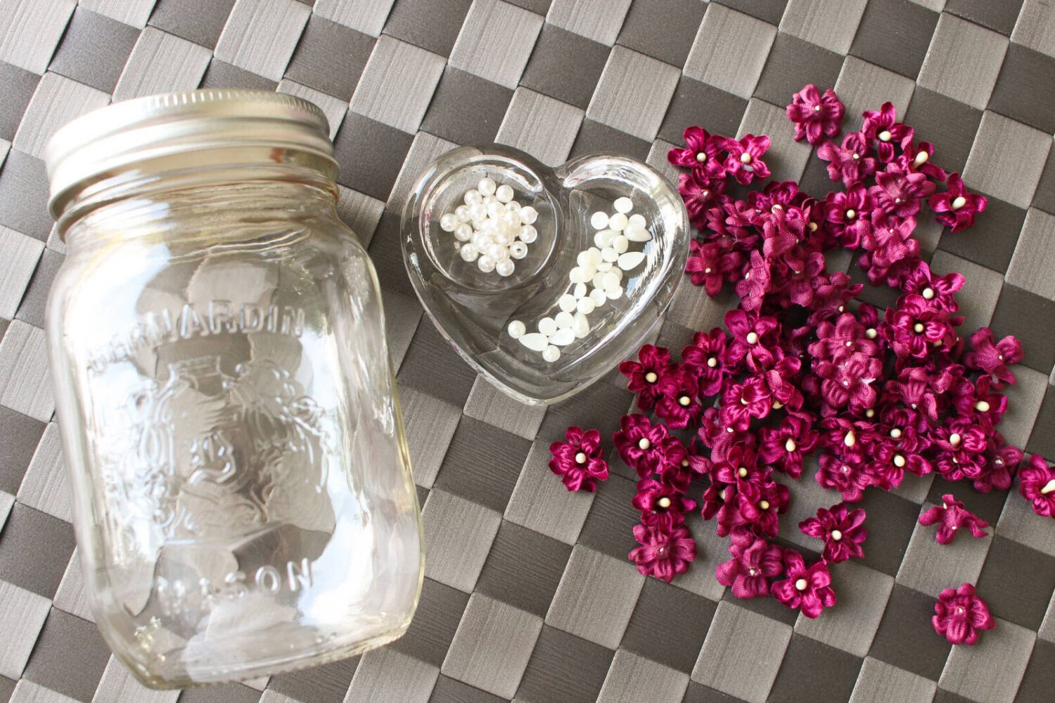 DIY Valentine Jar Craft Idea