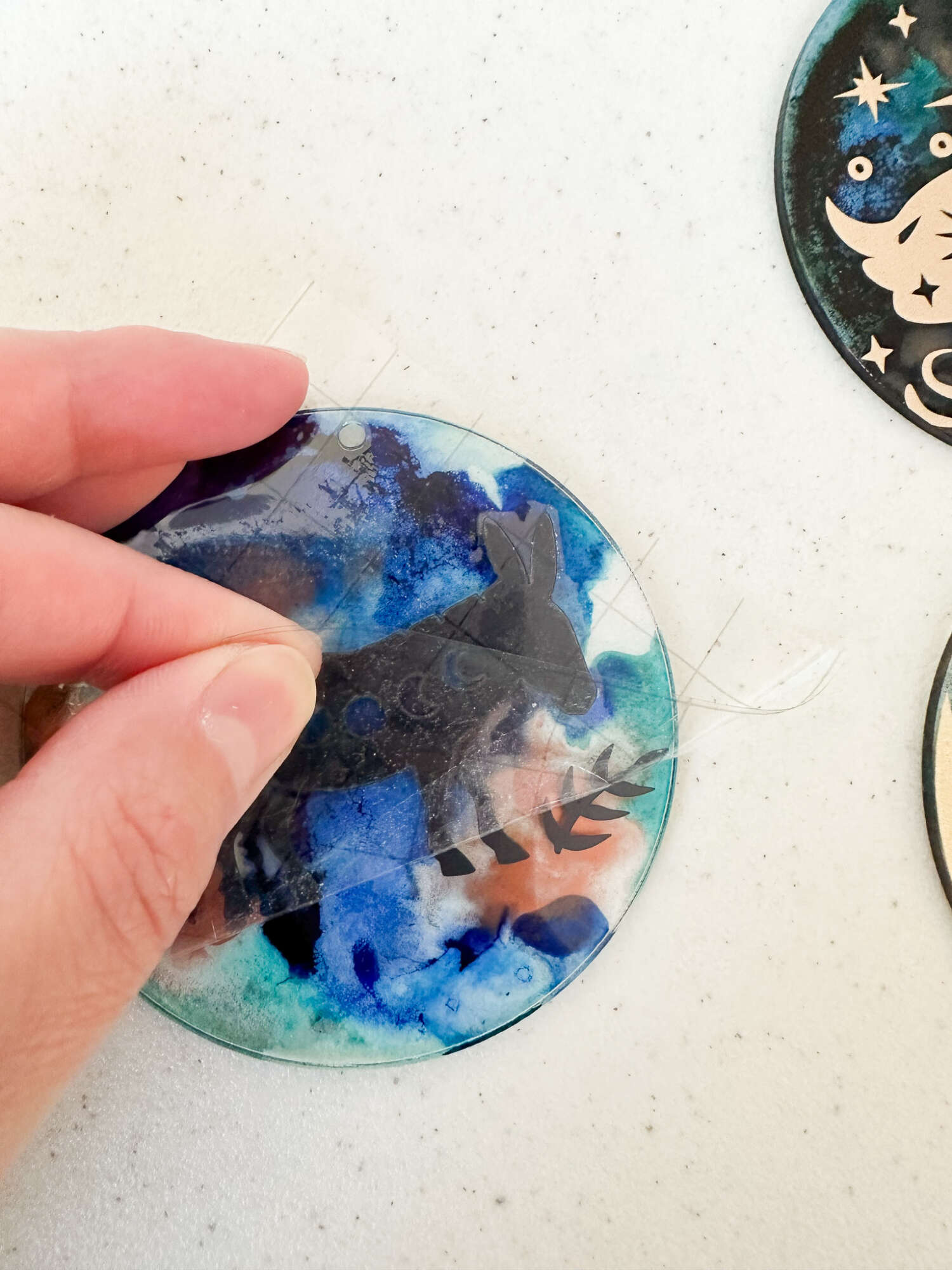 How to Apply Cricut Vinyl to Acrylic Discs