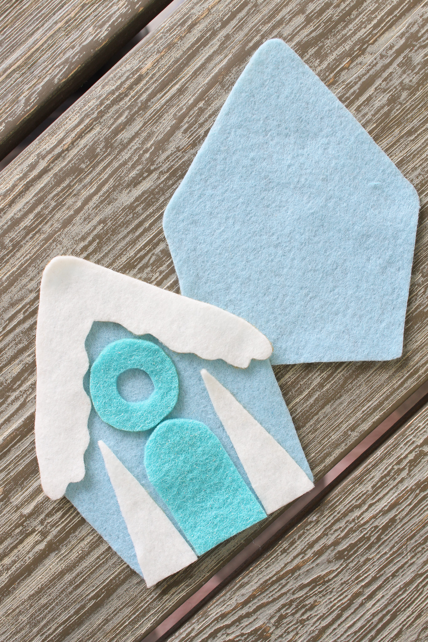 Gingerbread Ornament Tutorial