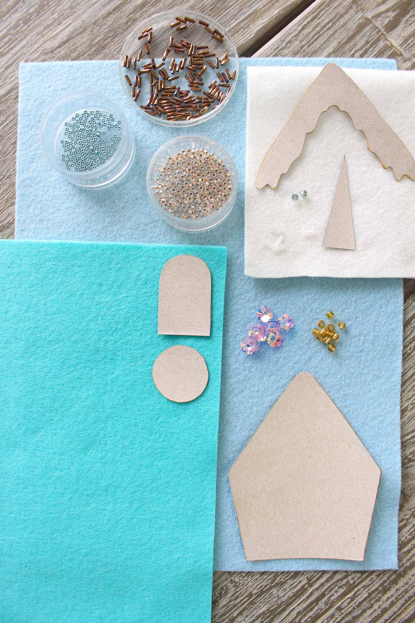 FREE Template for Gingerbread House Ornament