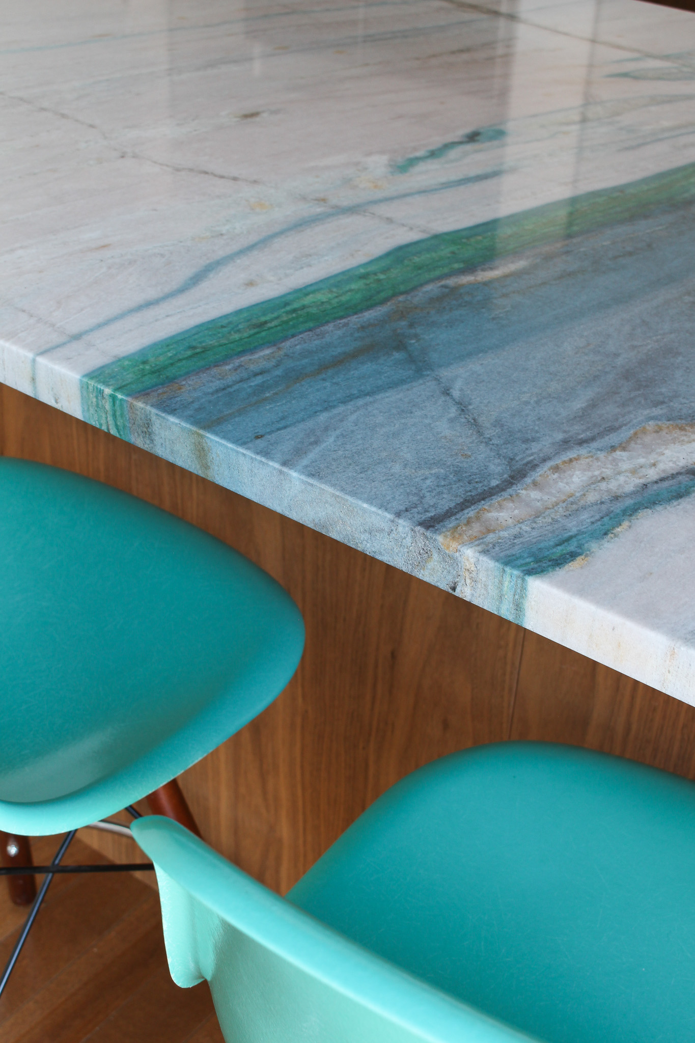 Quartzite Stone with Blue Veining
