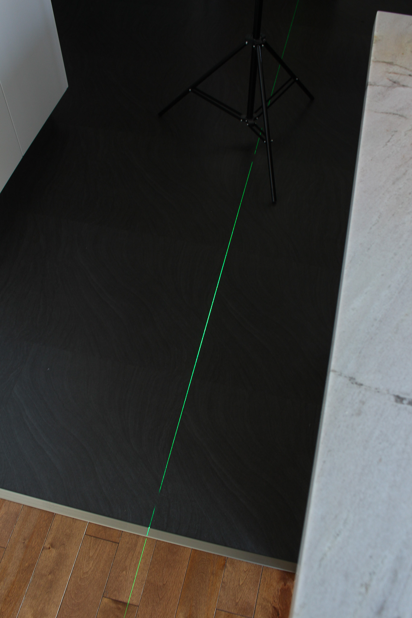 Laser Level for Installation Floors