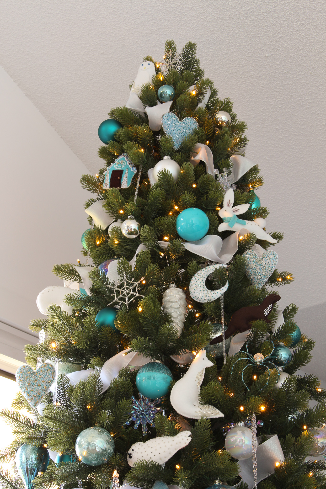 Royal Fir Slim Artificial Christmas tree that looks real