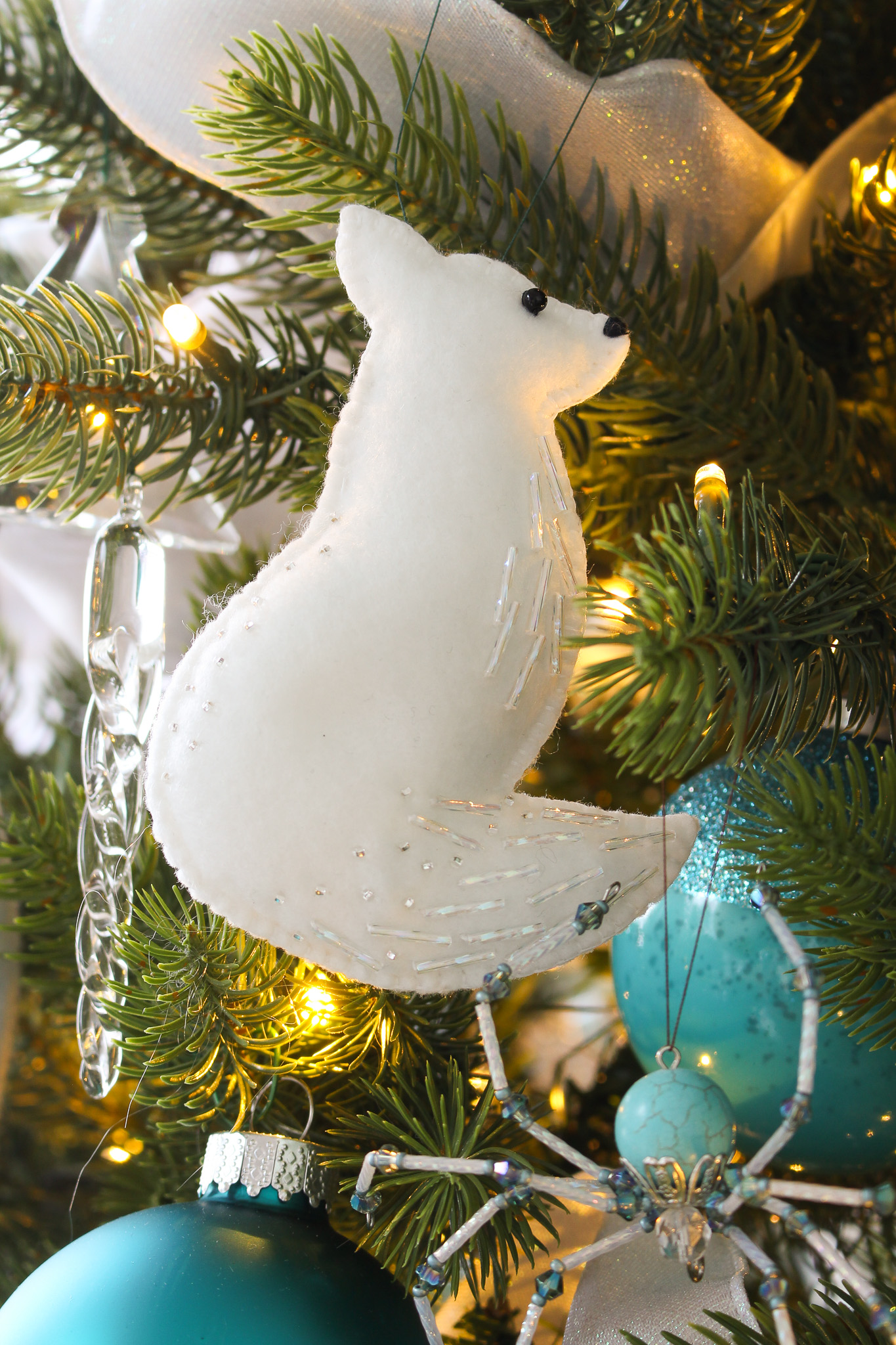 How to Make a DIY Felt Fox Ornament with Template