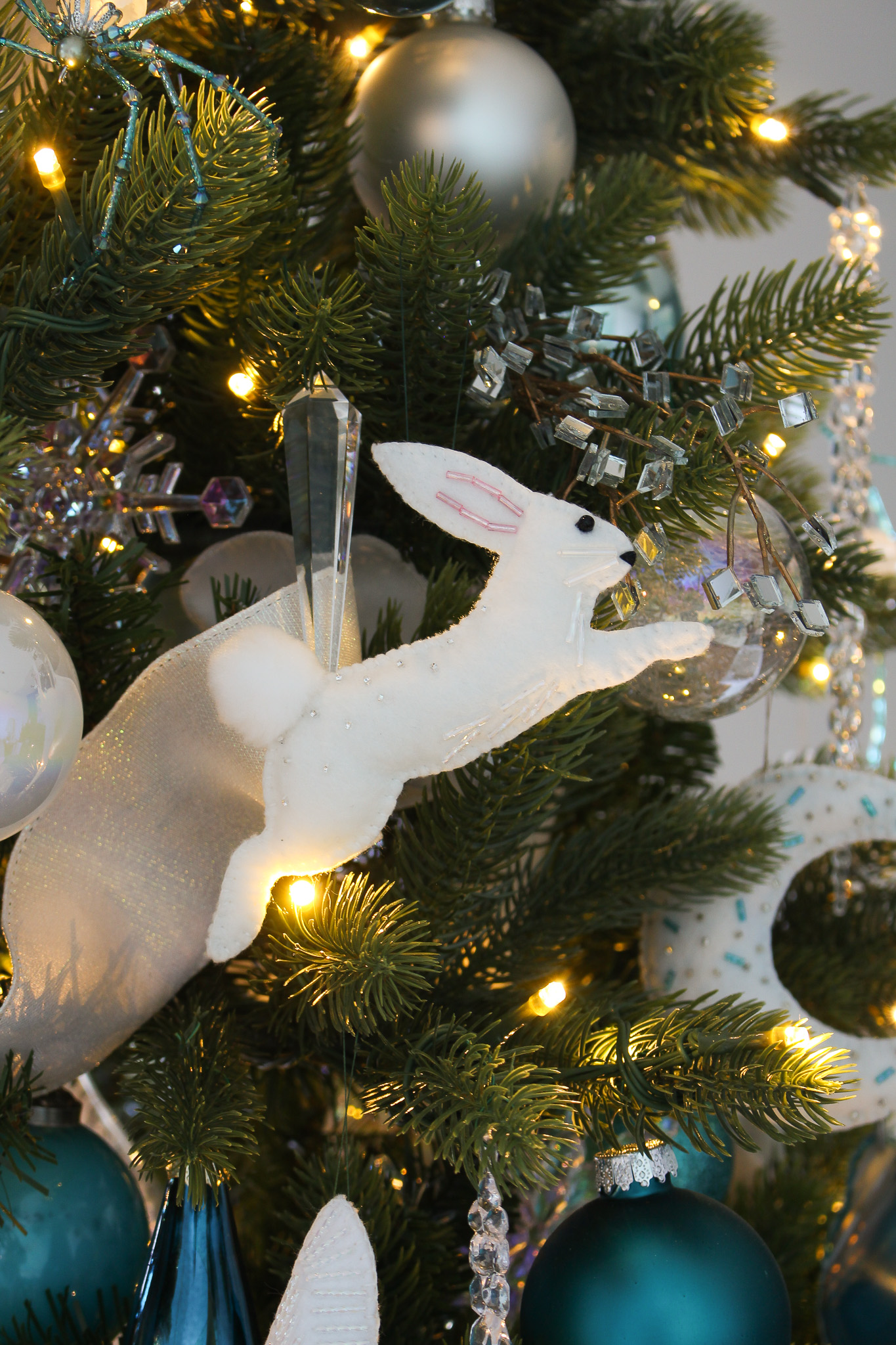 DIY Felt Bunny Ornament (with Pattern)