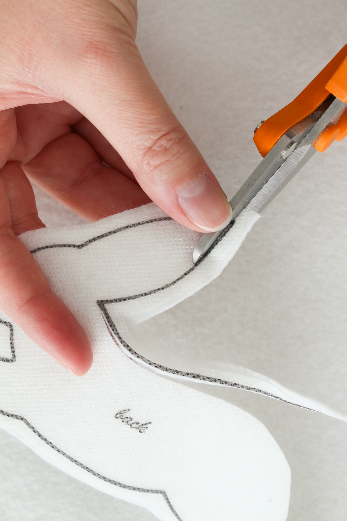 How to Use Wash Away Stabilizer