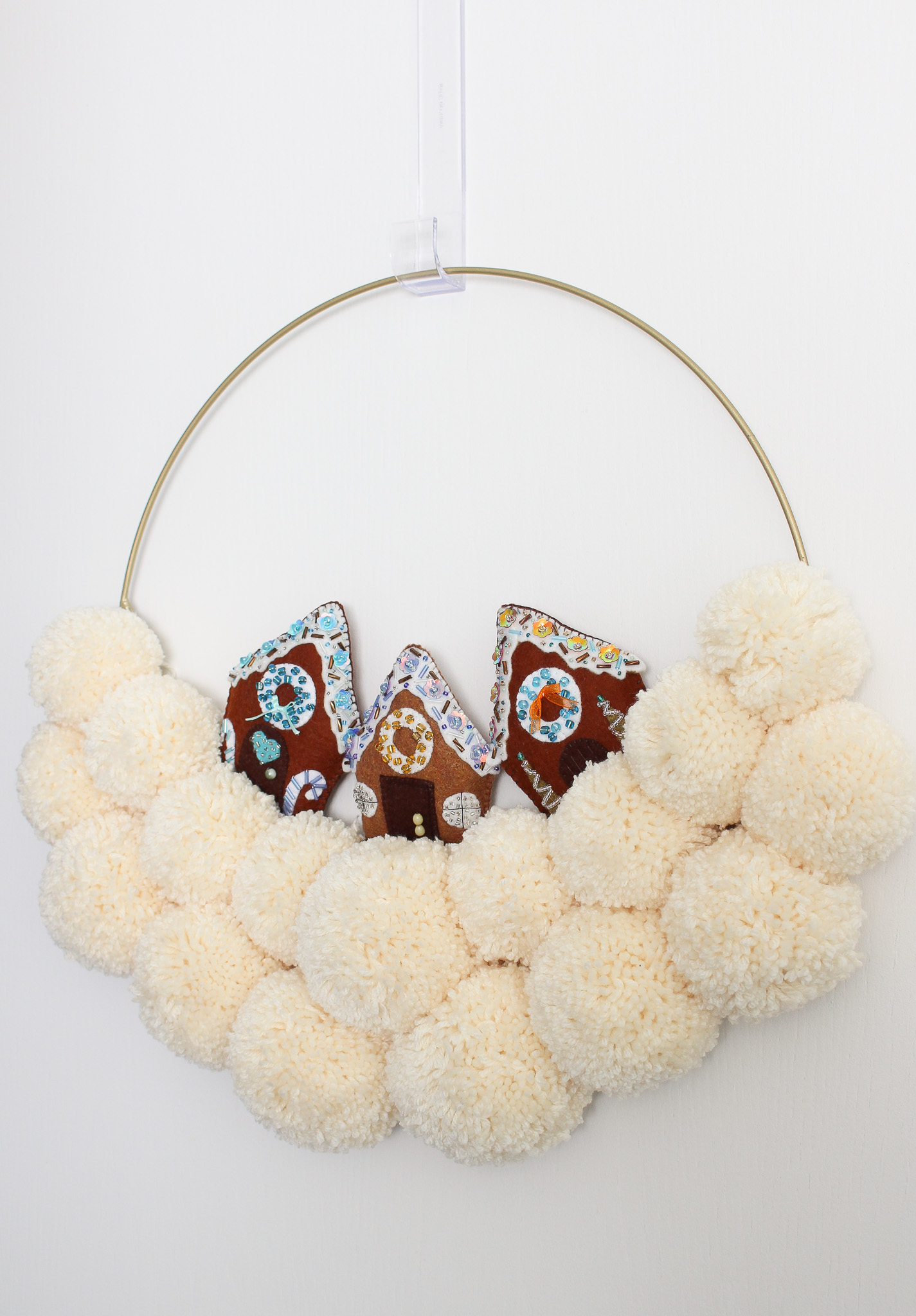 DIY Felt Ornament Wreath