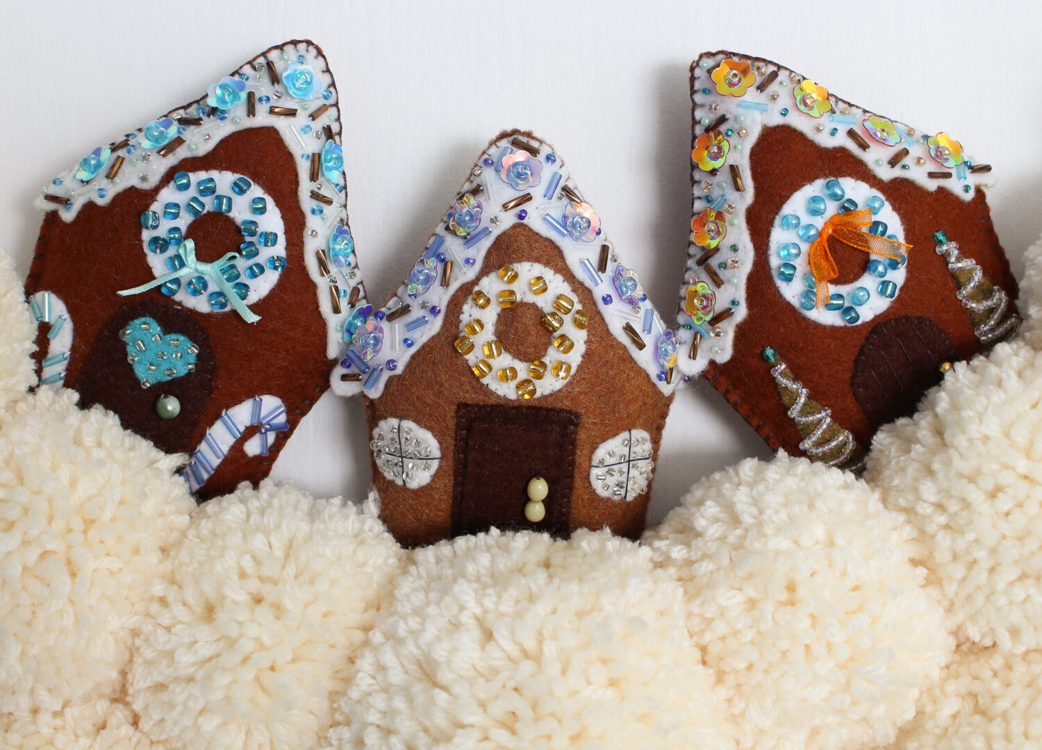 DIY Gingerbread House Wreath