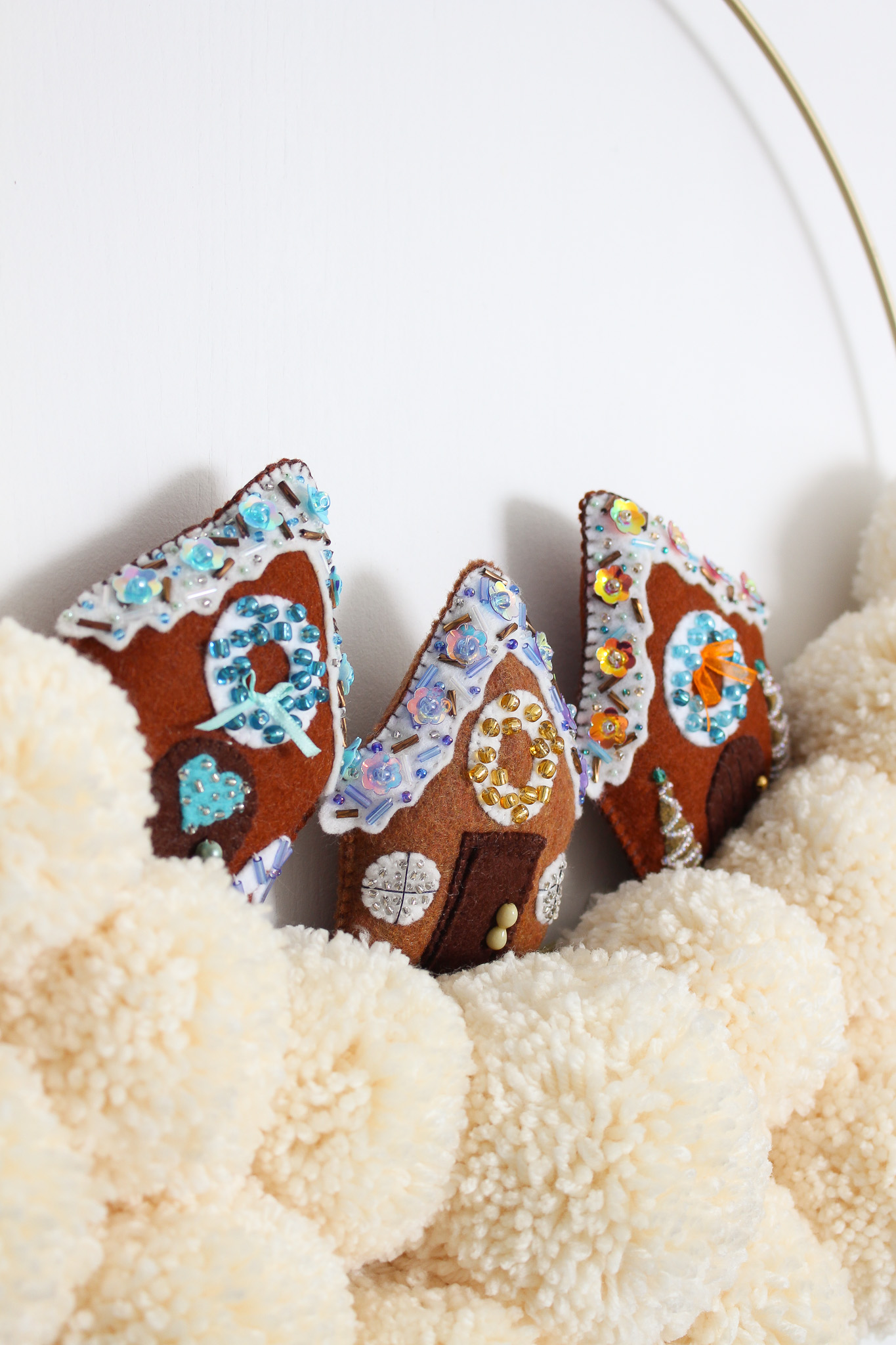 DIY Felt Ornament Wreath