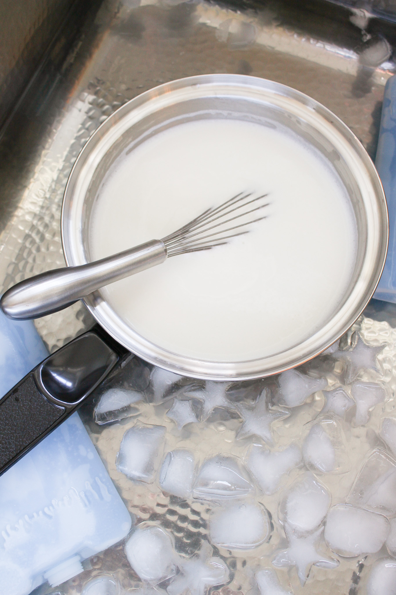 How to Pasteurize Milk at Home in a Double Boiler