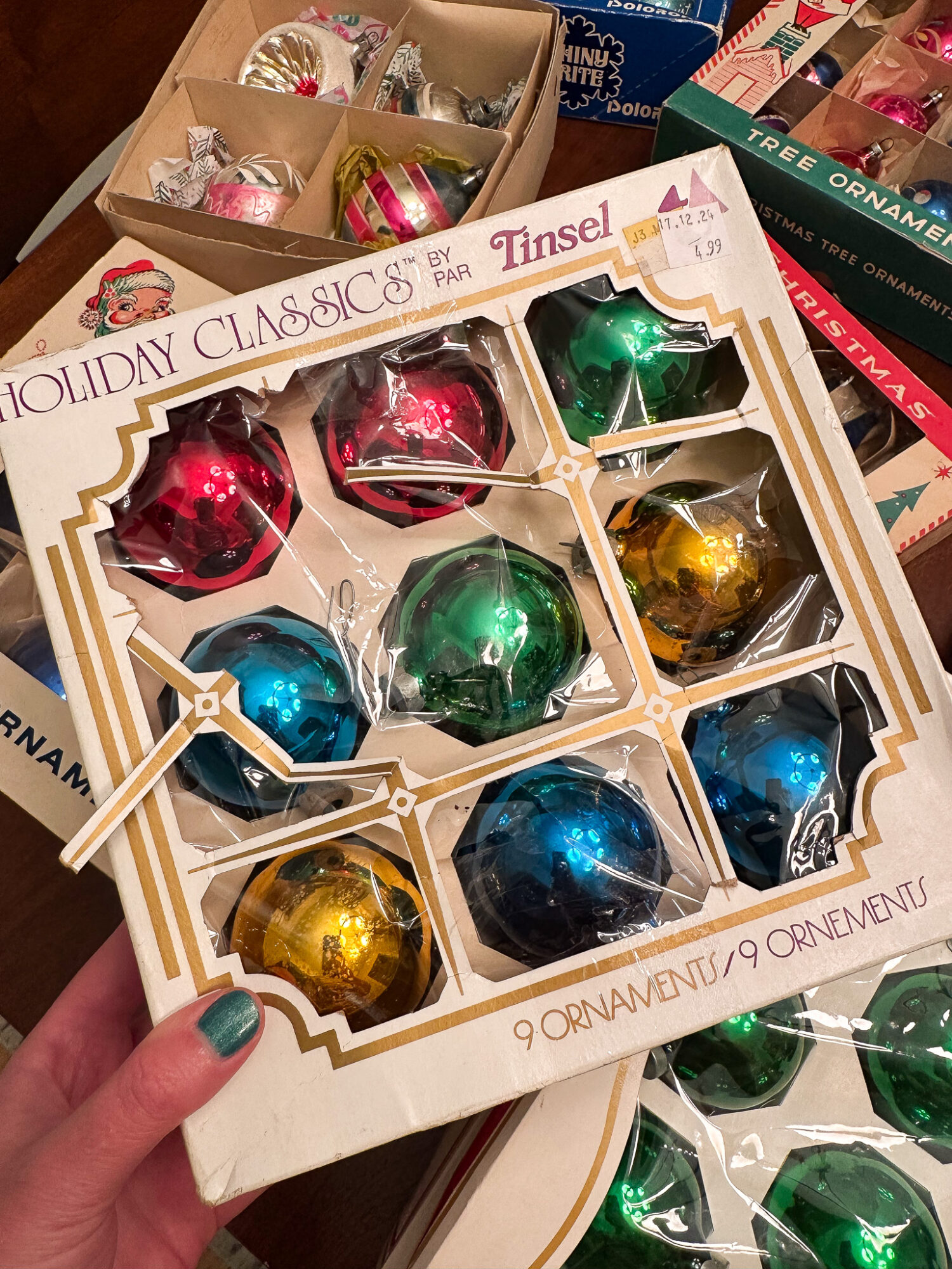Collecting Retro Christmas Ornaments