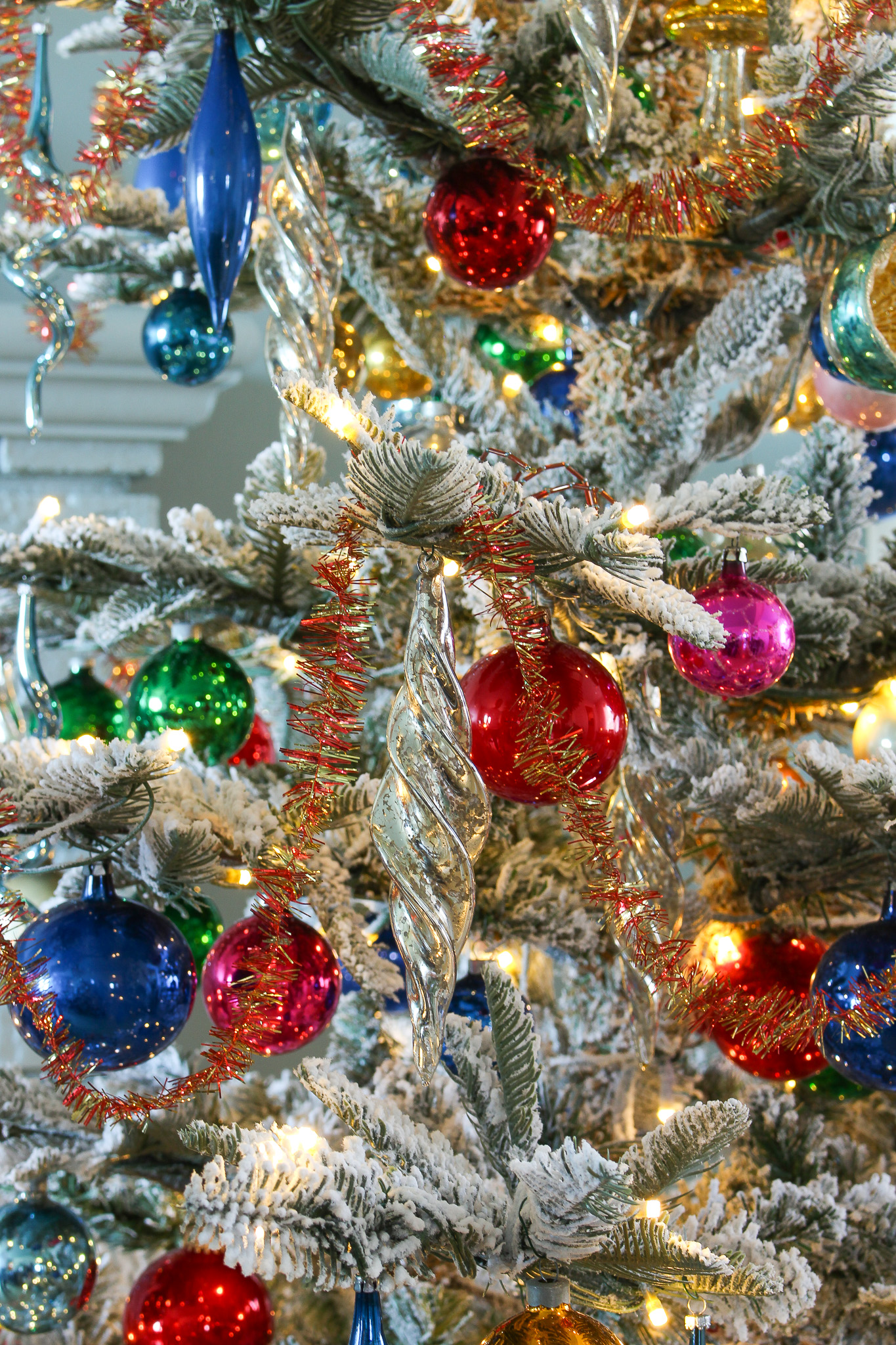 Best Artificial Christmas Tree for Vintage Ornaments