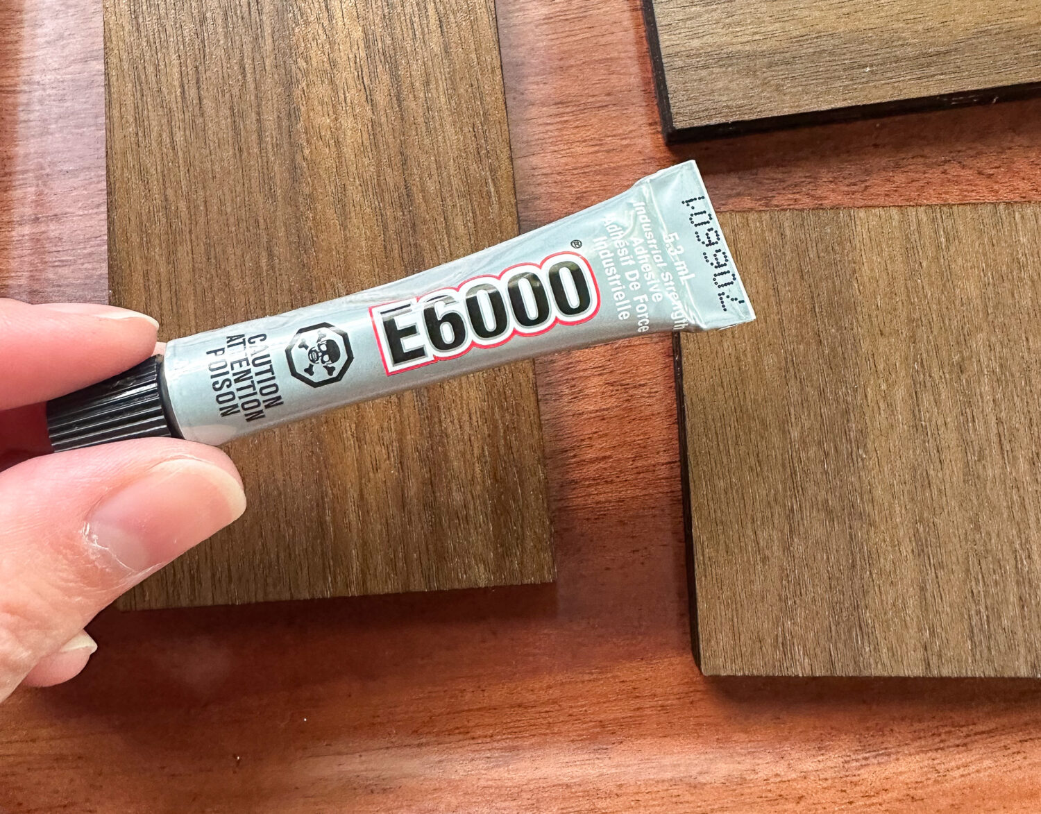 What to Use Instead of Wood Glue on Plywood